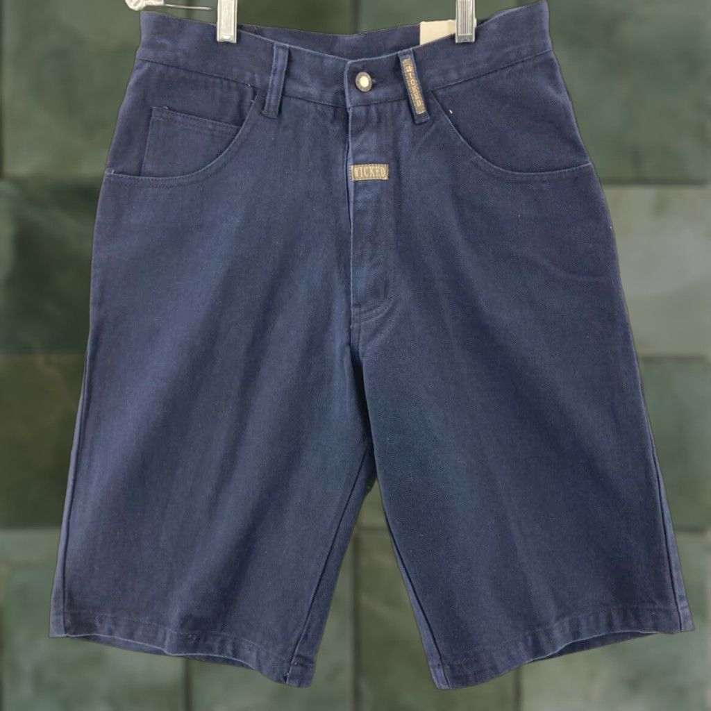 Vintage VINTAGE Wicked Shorts Mens Bermuda Denim 31 Blue Cotton Hip Hop 90s Casual Baggy Deadstock NWT Size US 29 - 1 Thumbnail