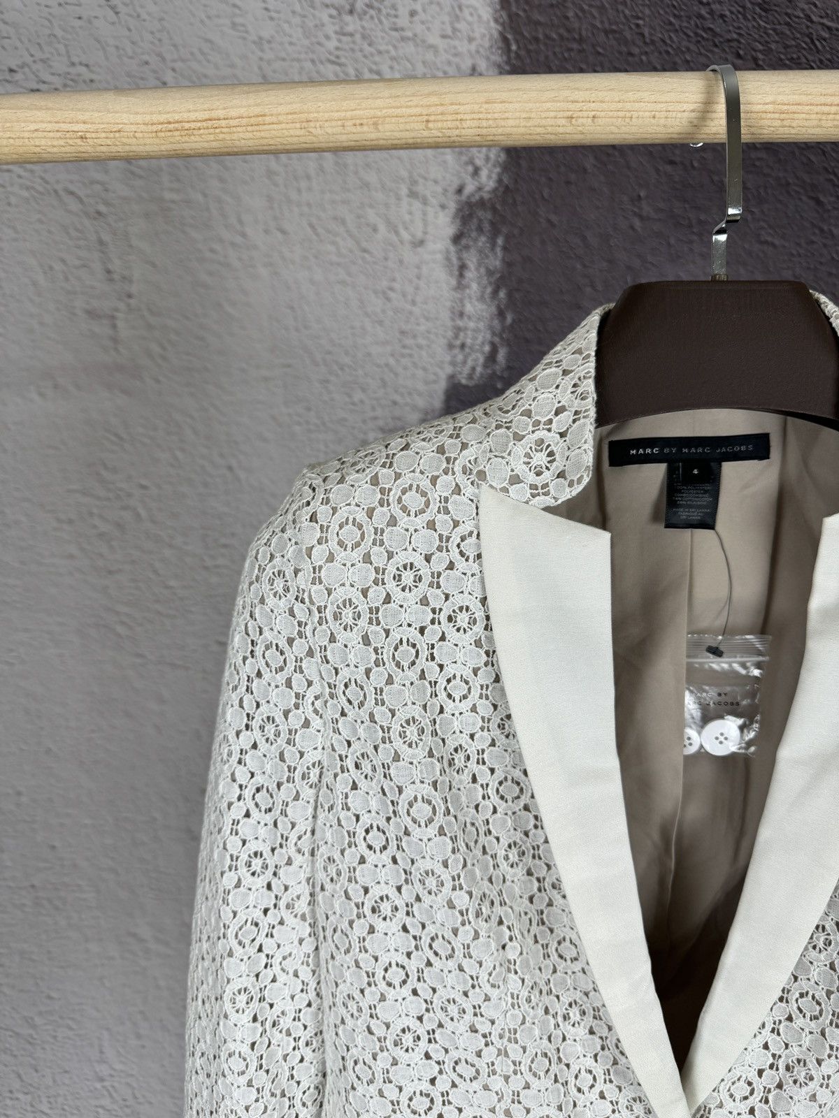 Marc by Marc Jacobs Marc By Marc Jacobs Womens Lace Notch Collar Blazer White 4 Size S / US 4 / IT 40 - 3 Thumbnail