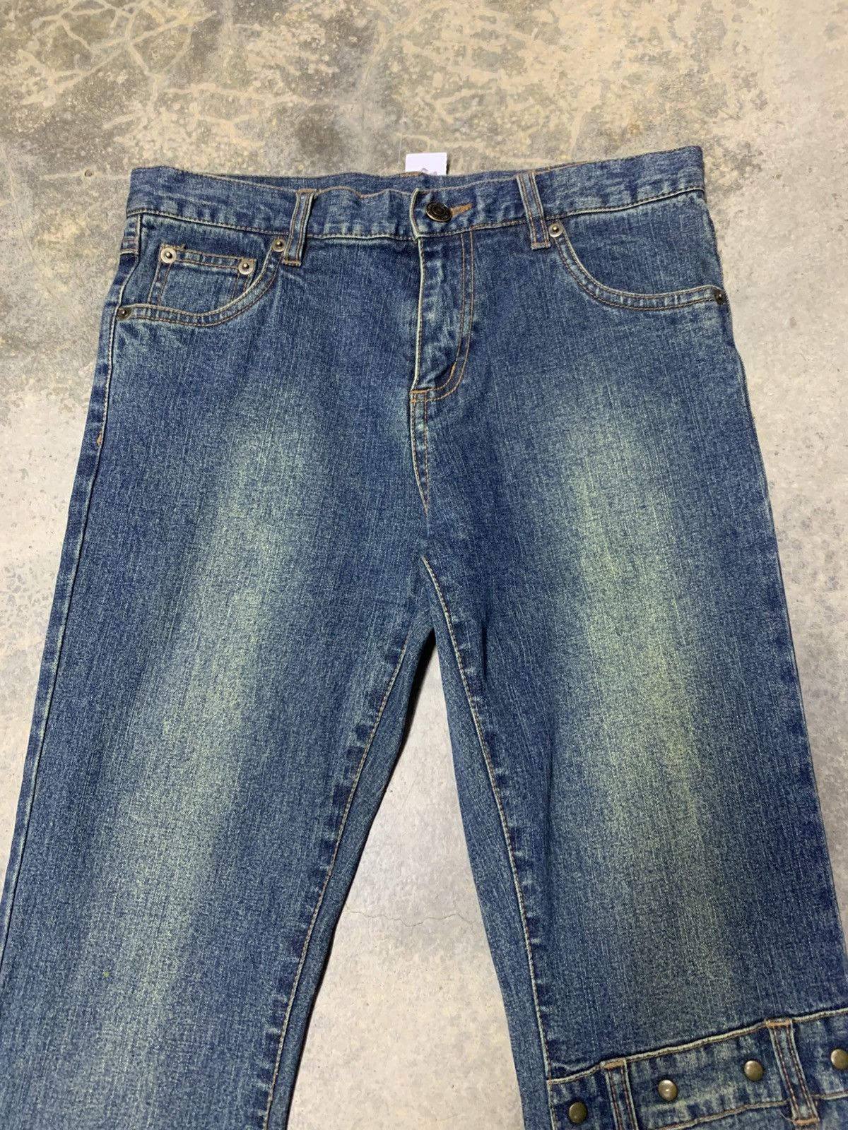 If Six Was Nine Flare studd jean JKG JEAN Size US 28 / EU 44 - 4 Thumbnail