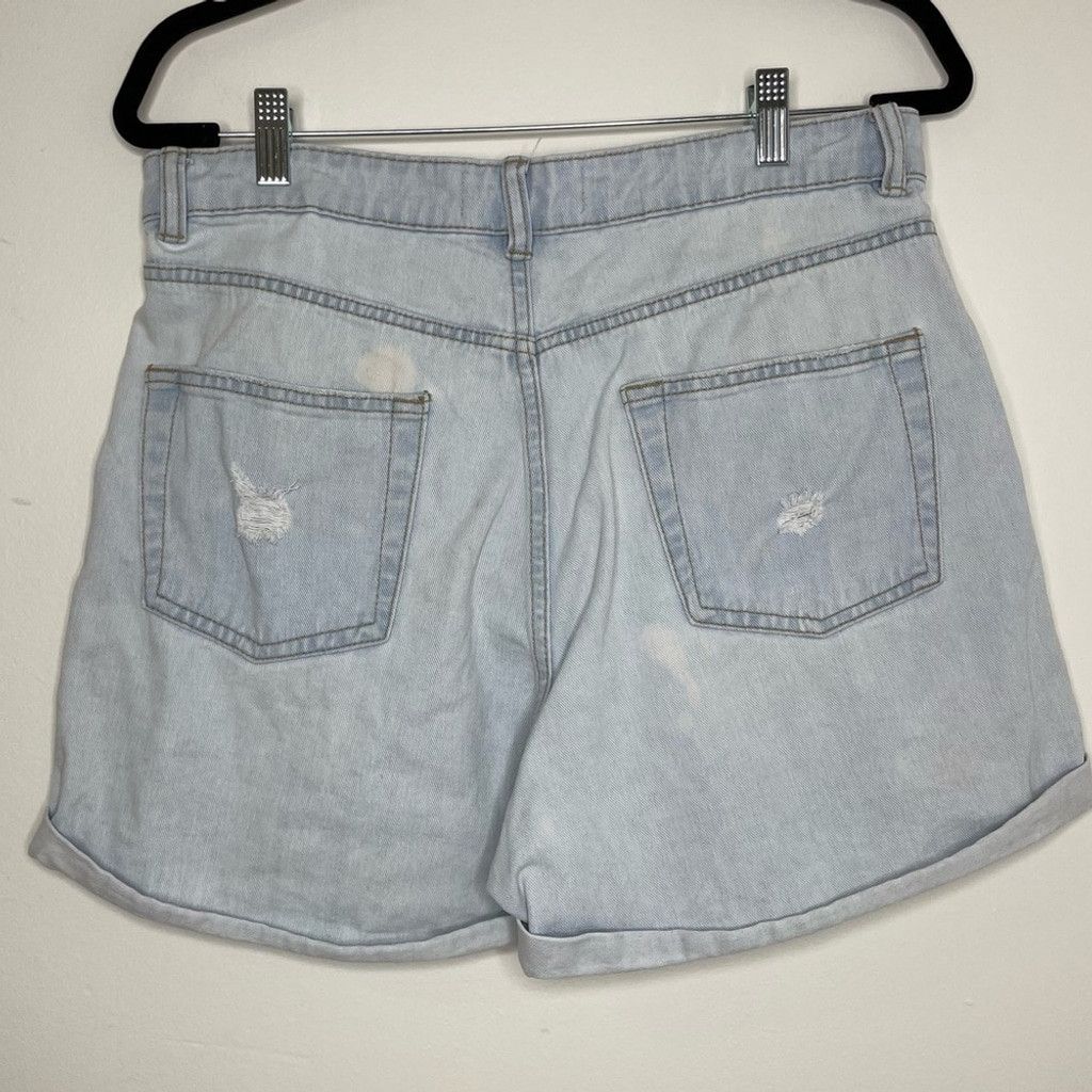 Other Refuge Denim Mom Distressed Light Wash Jean Shorts 11 Size 32" / US 10 / IT 46 - 6 Thumbnail
