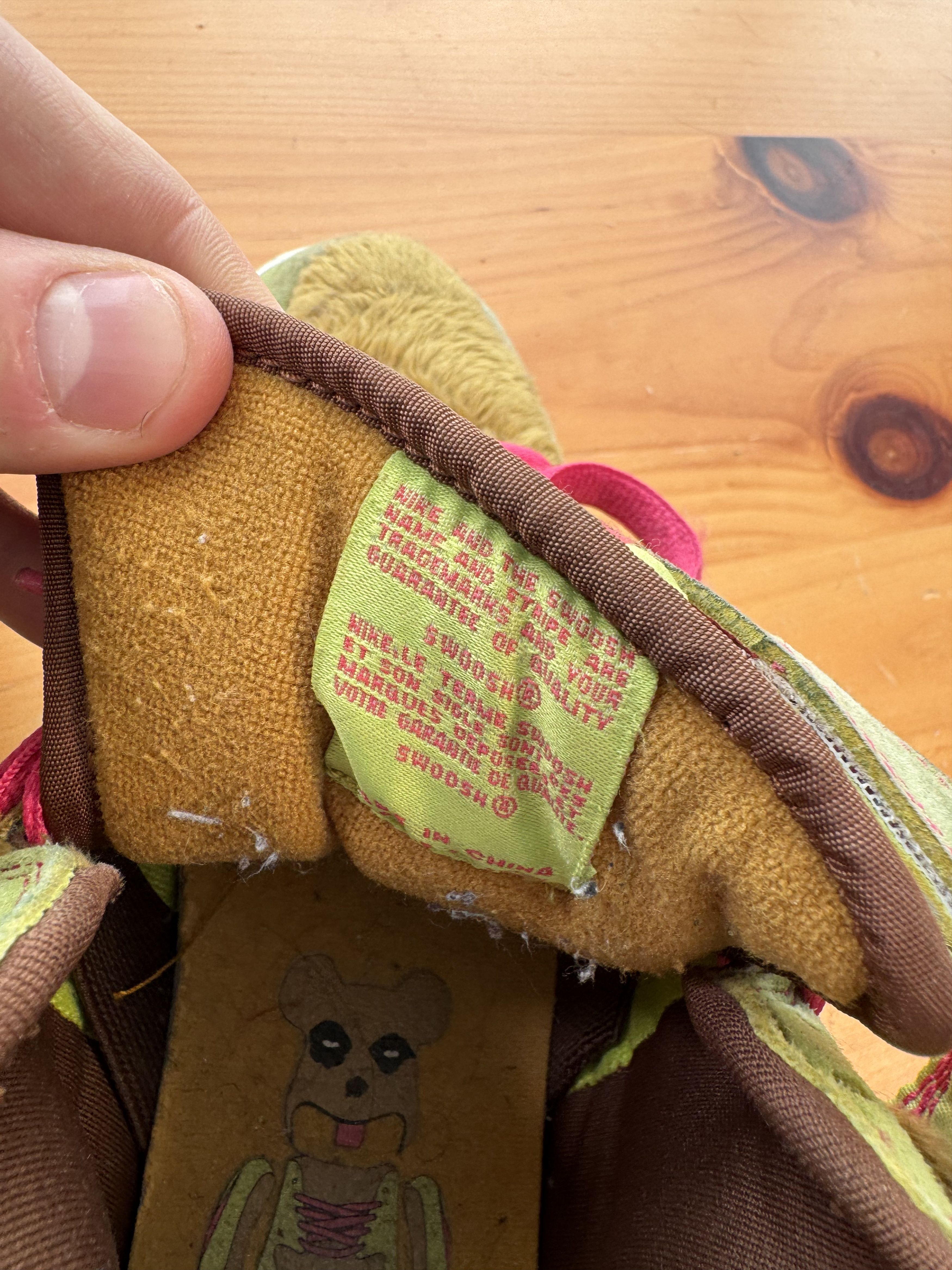 Nike (2006) Nike SB Dunk High The Three Bears ‘Mama Bear’ Size US 10 / EU 43 - 9 Thumbnail