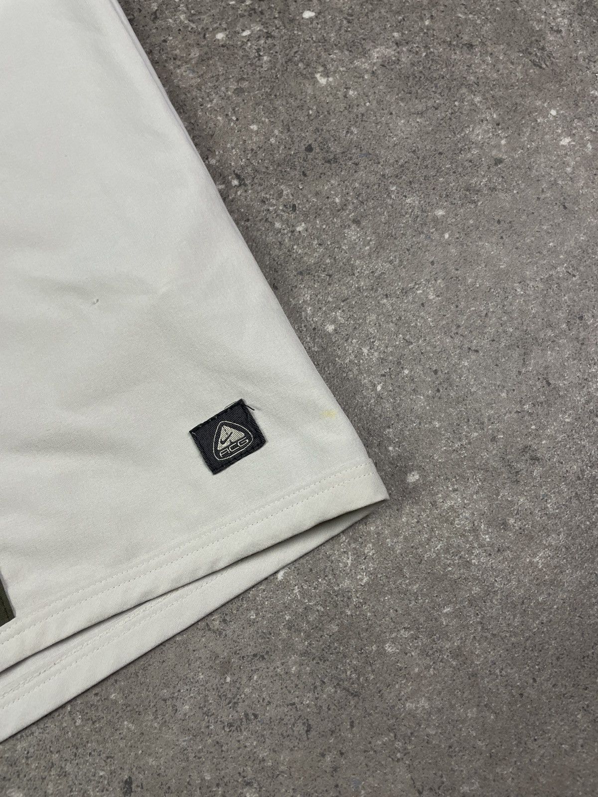 Nike ACG × Vintage Vintage Y2K Nike ACG Gorpcore Button Up Shirt Size US S / EU 44-46 / 1 - 2 Thumbnail