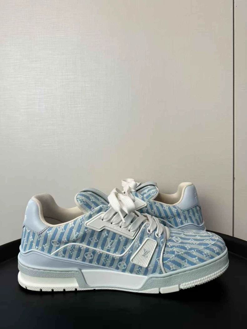 Louis Vuitton Louis Vuitton White and blue striped full-print sneakers Size US 9.5 / EU 42-43 - 2 Thumbnail