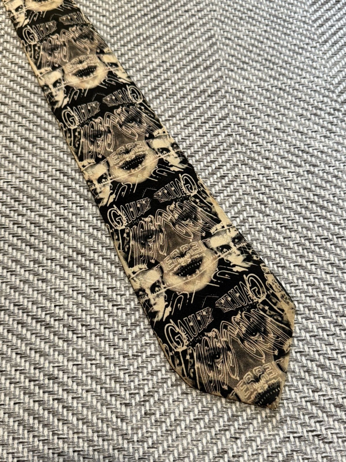 Jean Paul Gaultier Jean Paul Gaultier Vintage Tie Size ONE SIZE - 2 Thumbnail