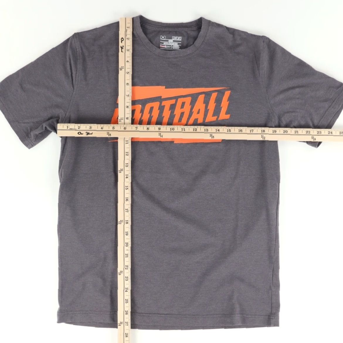 Under Armour Under Armour Heatgear Football Solid T-Shirt Gray Men's M Shirt Short Sleeve Crew Neck Regular Fit Size M Mens Gray Heatgear Football Solid T-Shirt Size US M / EU 48-50 / 2 - 3 Thumbnail