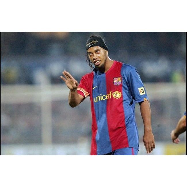 Nike Ronaldinho Barcelona 2006 2007 Soccer Jersey L Size US L / EU 52-54 / 3 - 8 Thumbnail