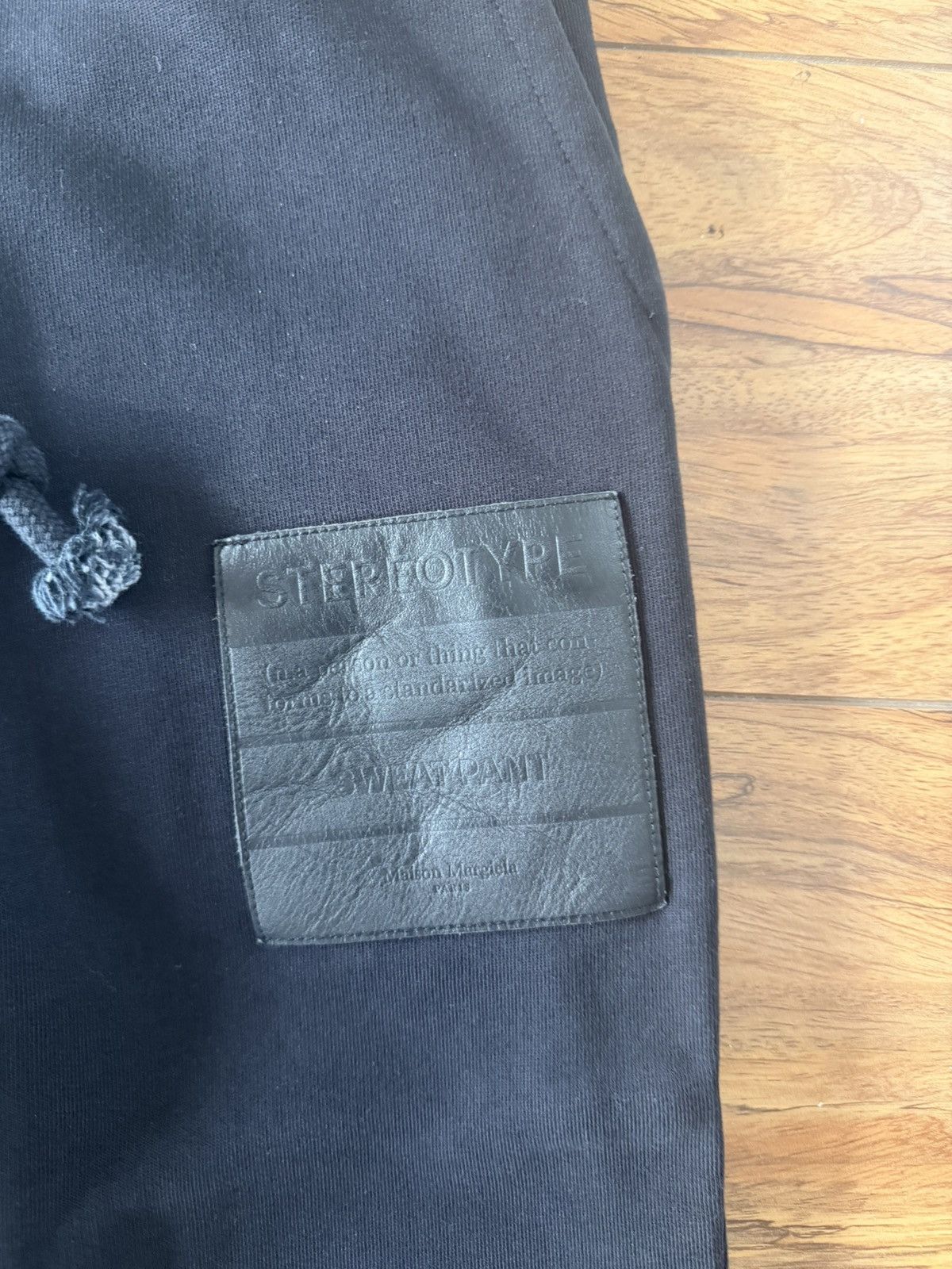 Maison Margiela Maison Margiela “Stereotype” Black Sweatpants Size US 30 / EU 46 - 3 Thumbnail