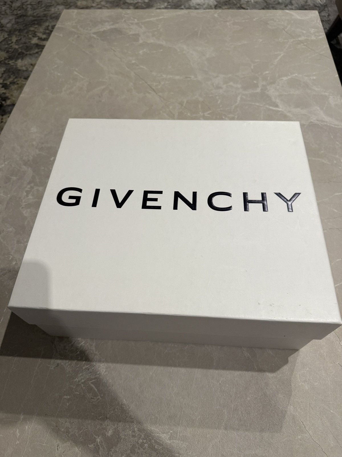 Givenchy Givenchy giv 1 croc effect leather sneaker Size US 11 / EU 44 - 7 Thumbnail