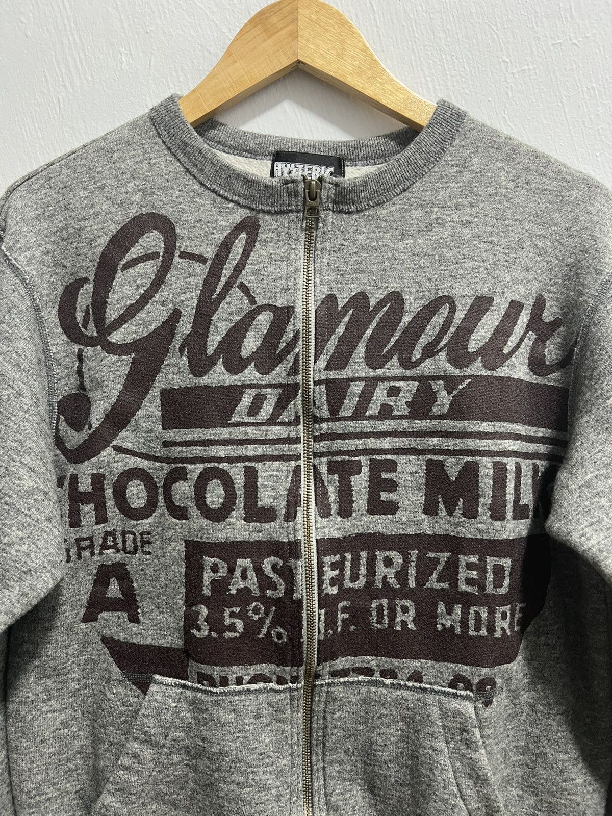 Hysteric Glamour Hysteric Glamour Graphic Zip-Up Sweatshirt Chocolate Milk Size US M / EU 48-50 / 2 - 2 Thumbnail