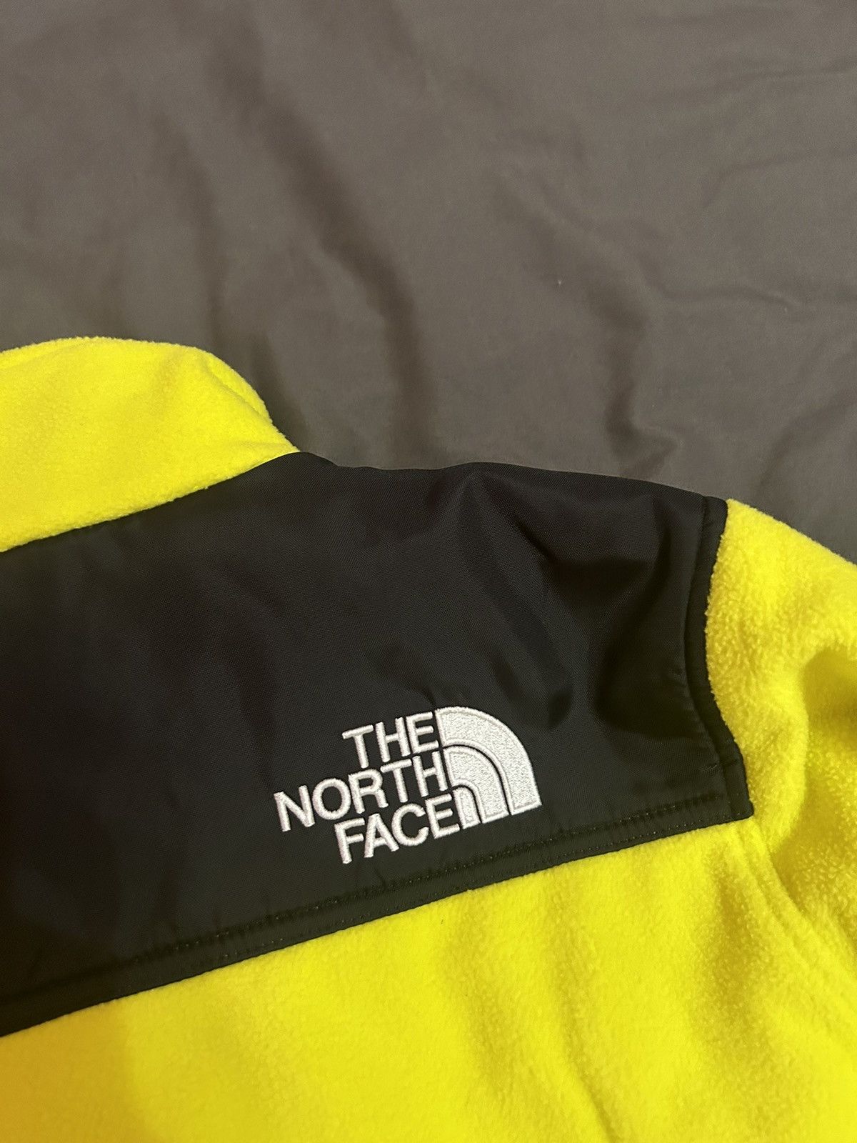 Supreme × The North Face Supreme x The North Face flecce jacket Size US S / EU 44-46 / 1 - 13 Thumbnail