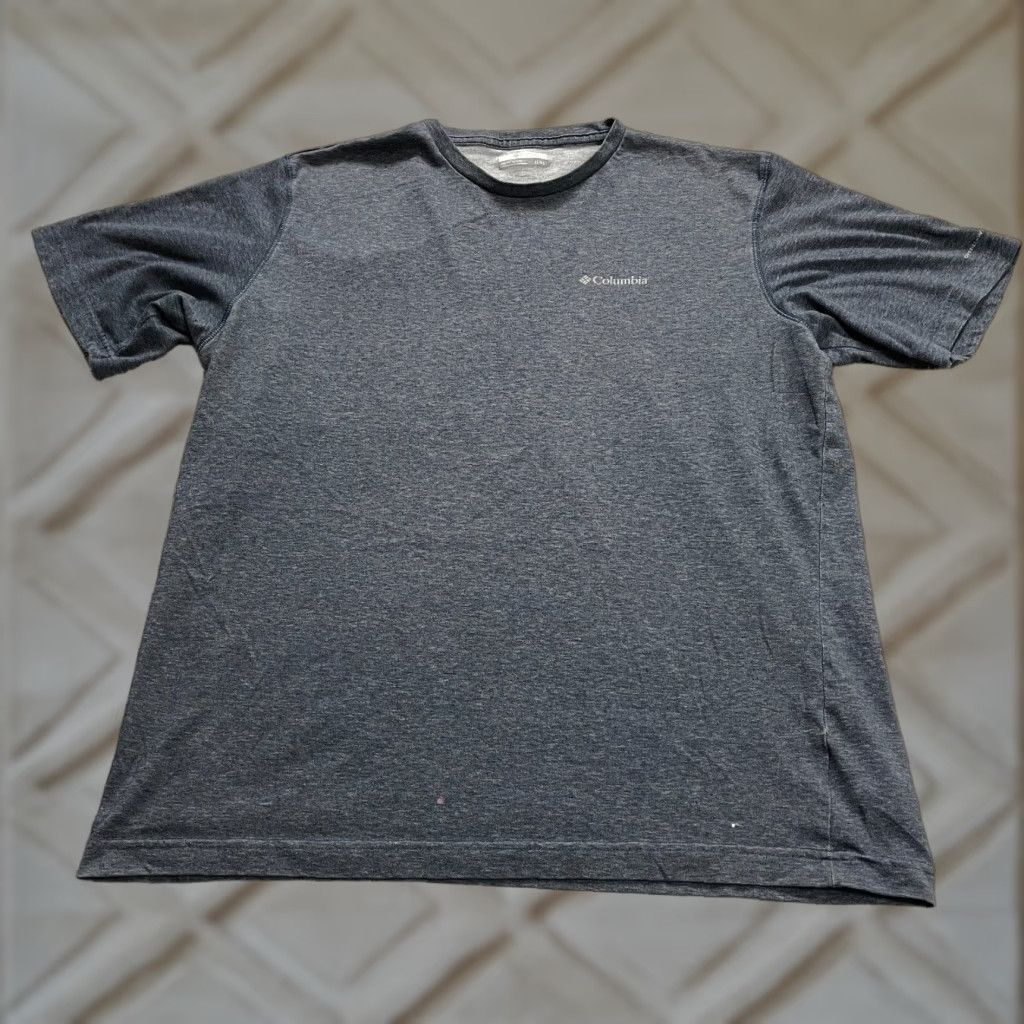 Vintage Columbia T-Shirt Mens XL Gray Crew Neck Short Sleeve Omni Wick Activewear Shirt Size US XL / EU 56 / 4 - 1 Thumbnail
