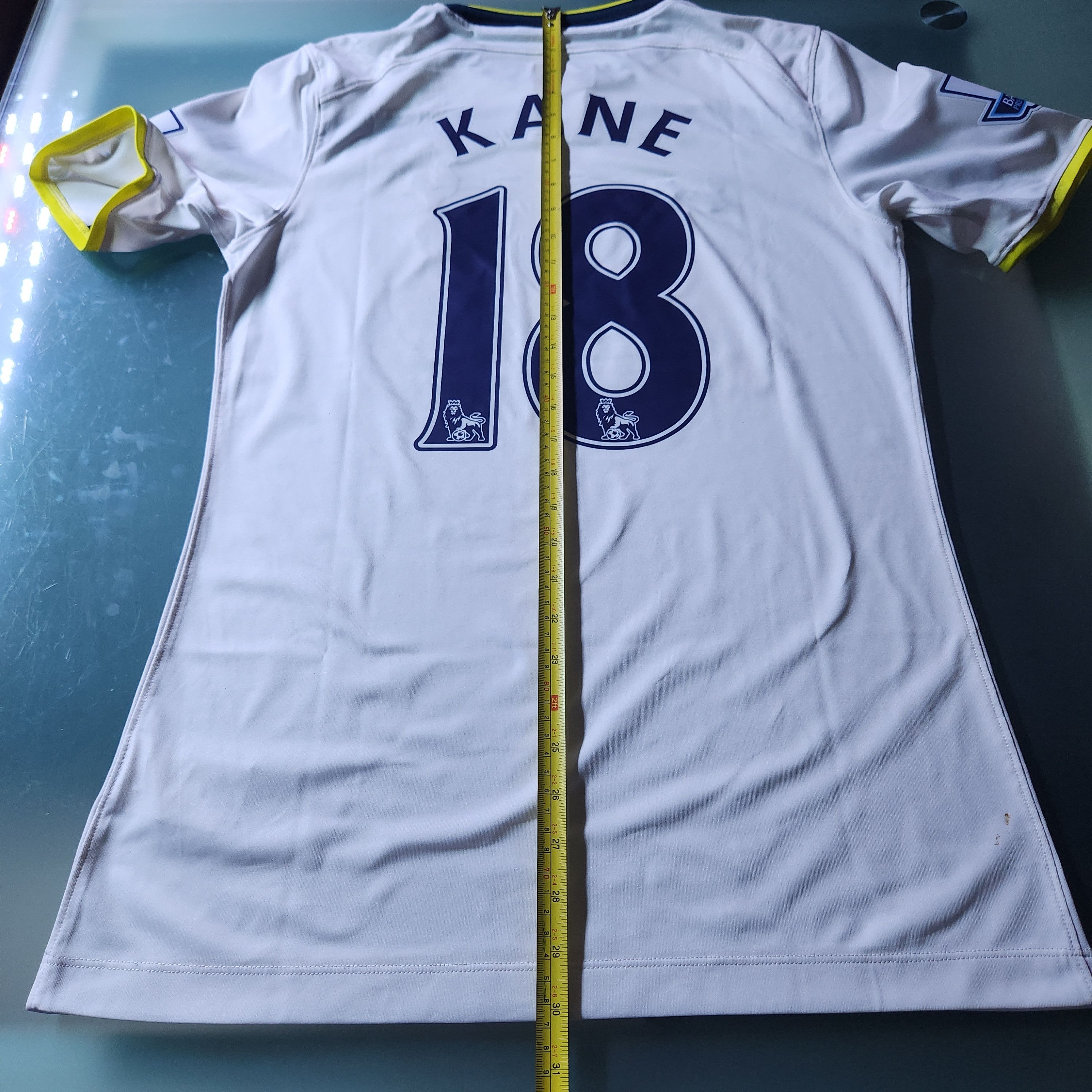 Under Armour Authentic Tottenham Hotspur Spurs KANE 2014-2015 Home Jersey Size US M / EU 48-50 / 2 - 16 Thumbnail