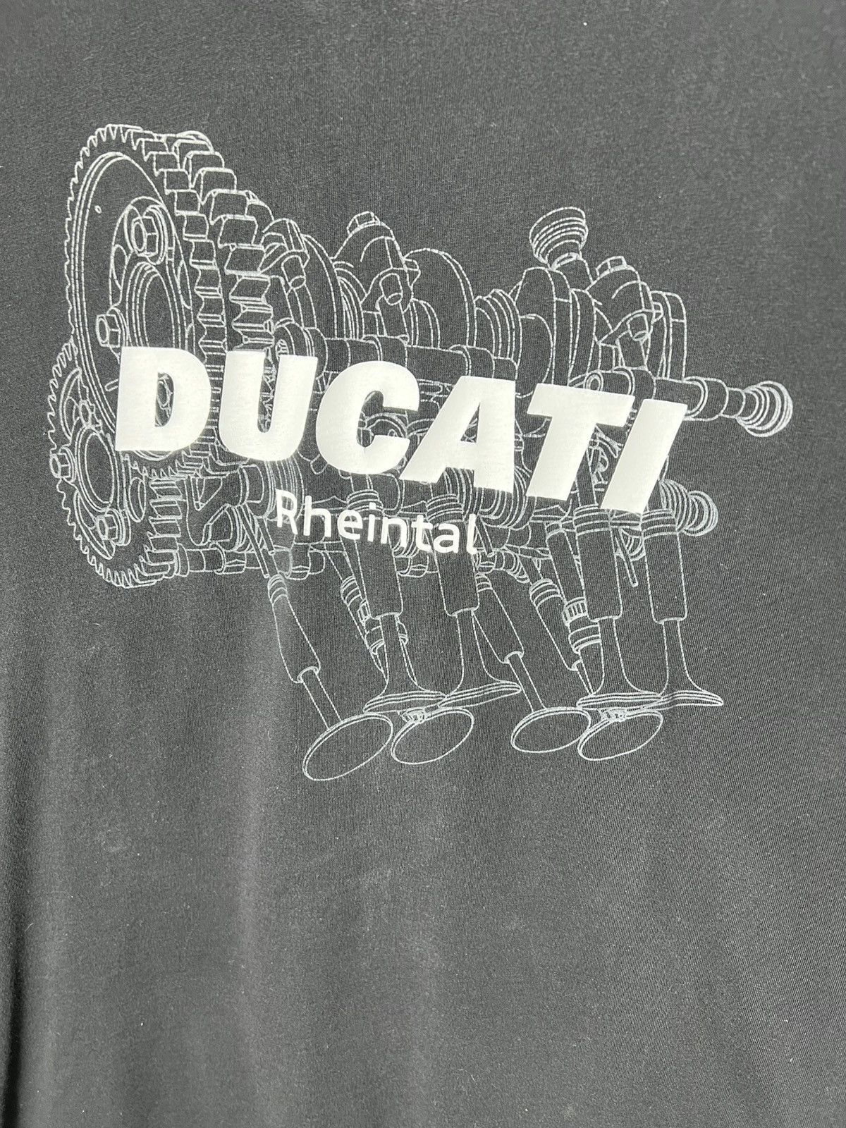 Ducati Ducati vintage racing big logo tee Size US M / EU 48-50 / 2 - 2 Thumbnail