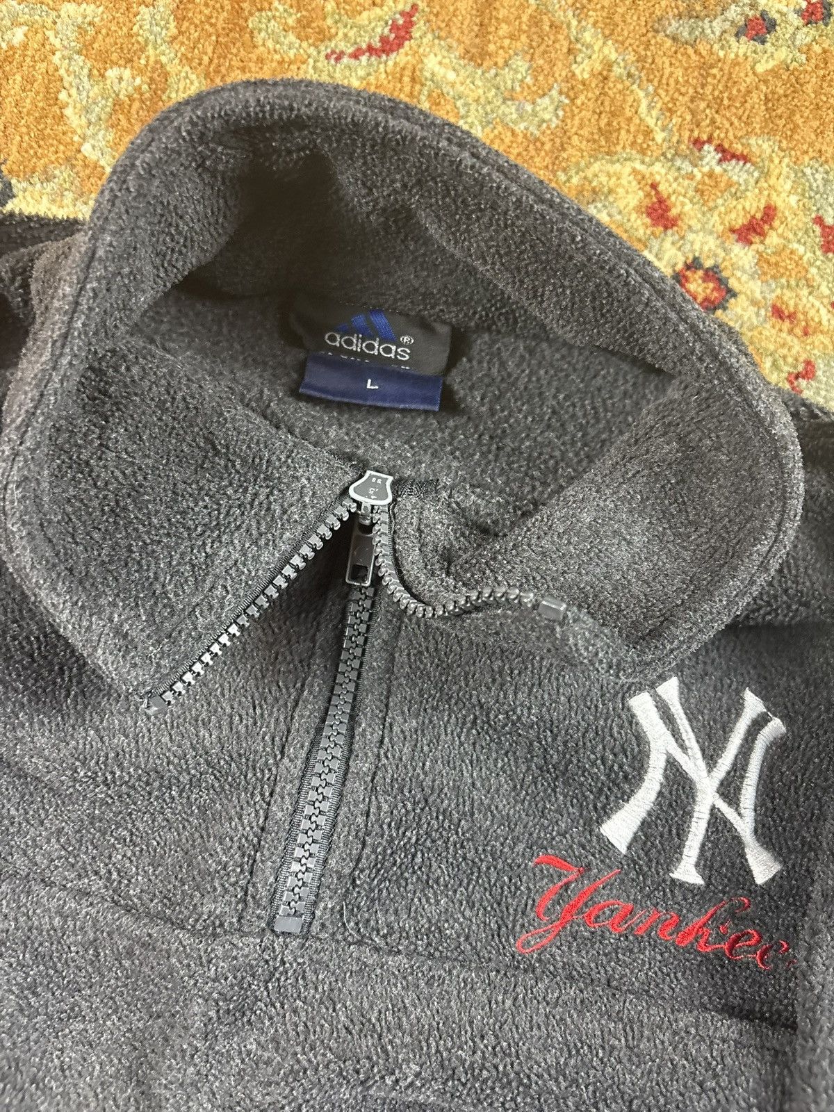 New York Yankees Vintage New York Yankees Adidas fleece jacket Size US L / EU 52-54 / 3 - 3 Thumbnail