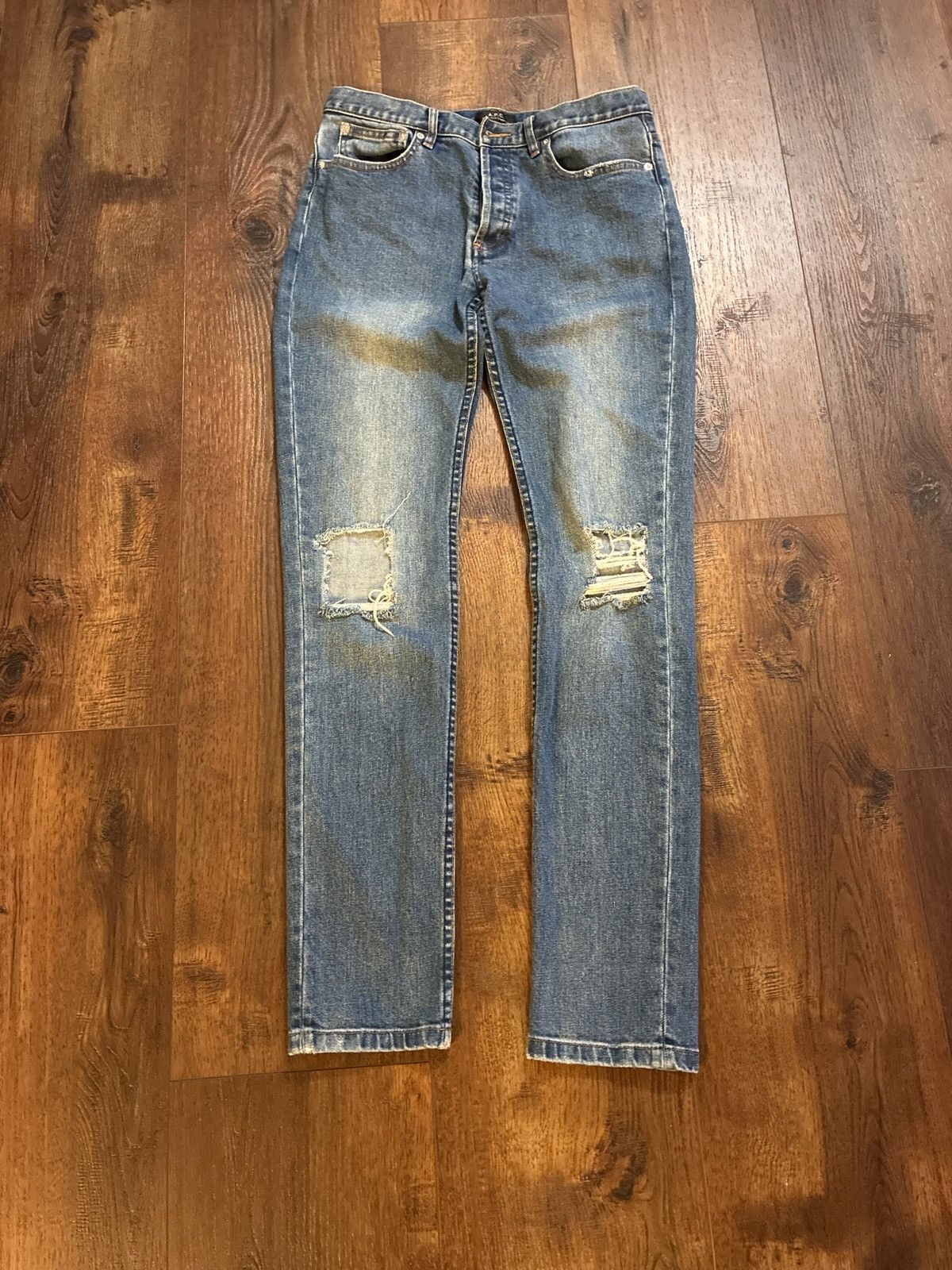 A.P.C. A.P.C Blue Wash Distressed Denim Jeans Size US 31 - 1 Thumbnail