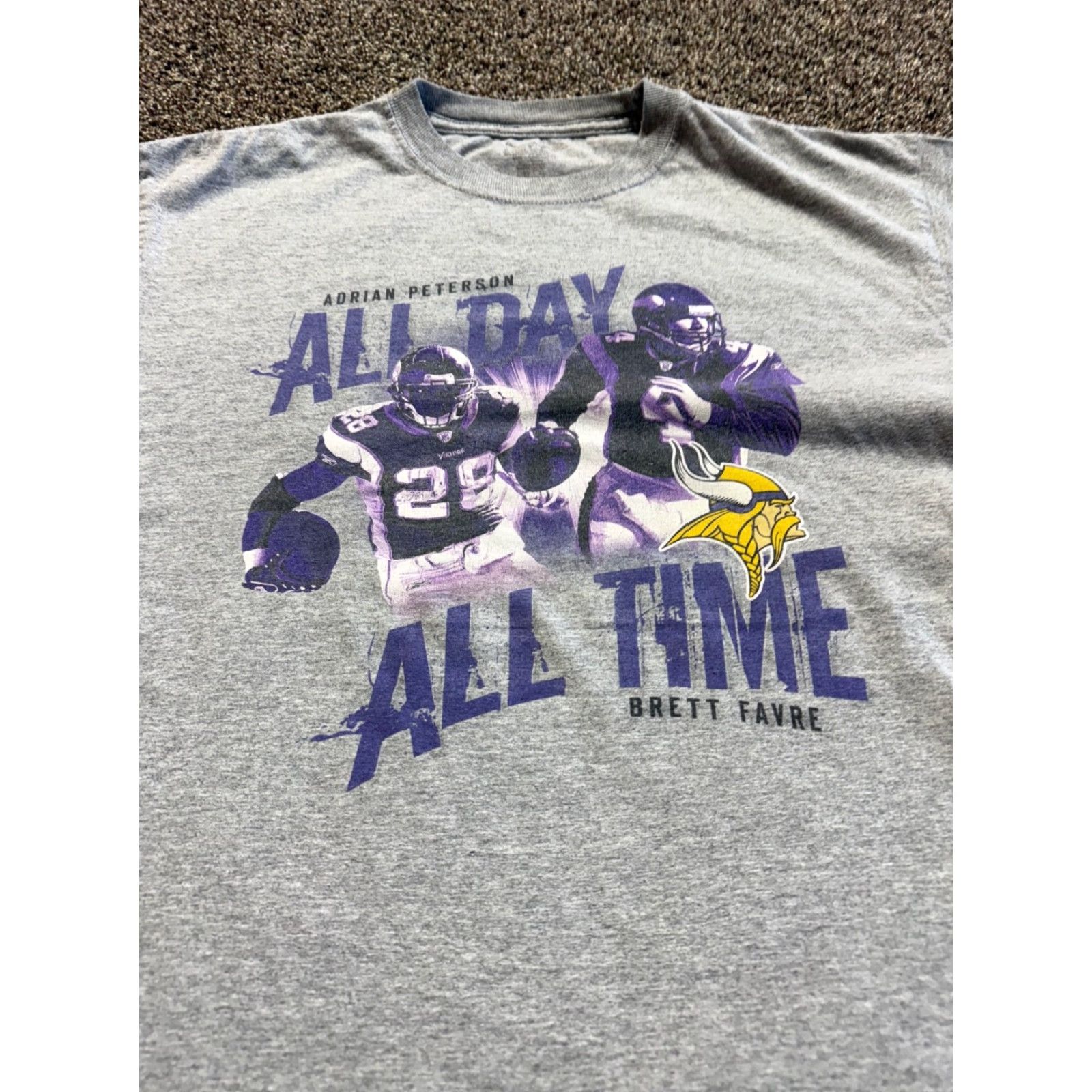 Reebok VINTAGE Minnesota Vikings Mens Shirt L Gray Reebok NFL T-Shirt Size US L / EU 52-54 / 3 - 7 Thumbnail