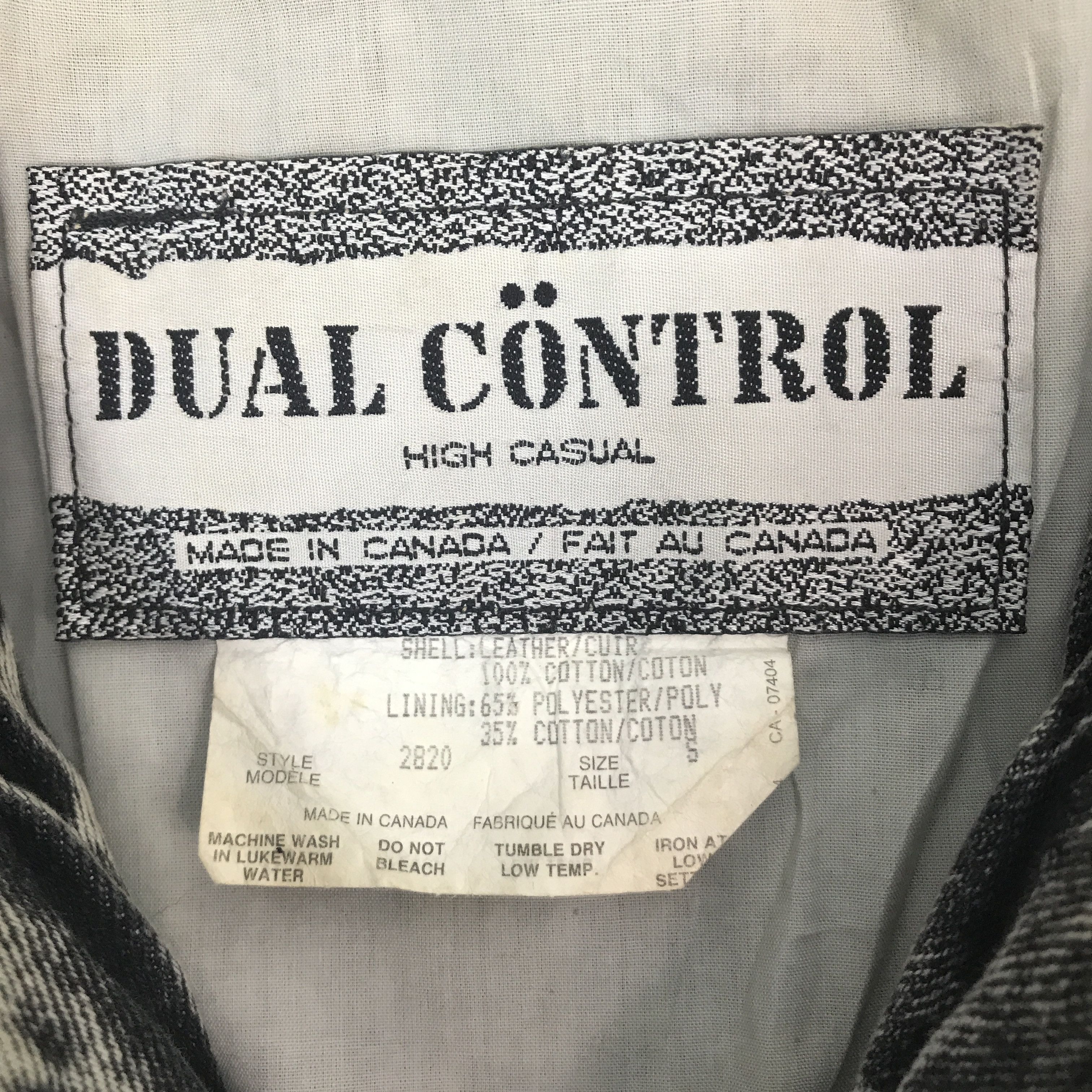Vintage DUAL CONTROL SNAP BUTTON LEATHER DENIM JACKET Size US M / EU 48-50 / 2 - 10 Thumbnail