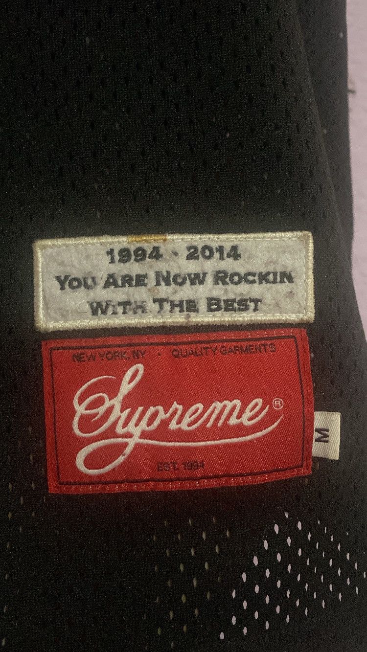 Supreme Supreme jersey hail mary Size US M / EU 48-50 / 2 - 2 Thumbnail