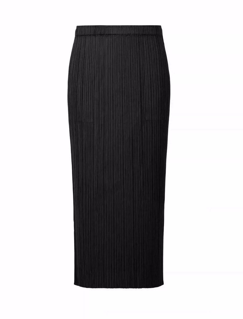 Issey Miyake Issey Miyake size:3 Black pleated skirt Size 22" - 1 Thumbnail