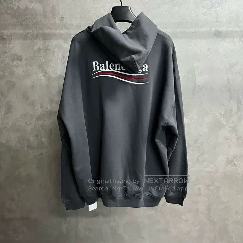 Balenciaga Balenciaga Grey logo print pullover hooded long sleeve swe Size US S / EU 44-46 / 1 - 3 Thumbnail