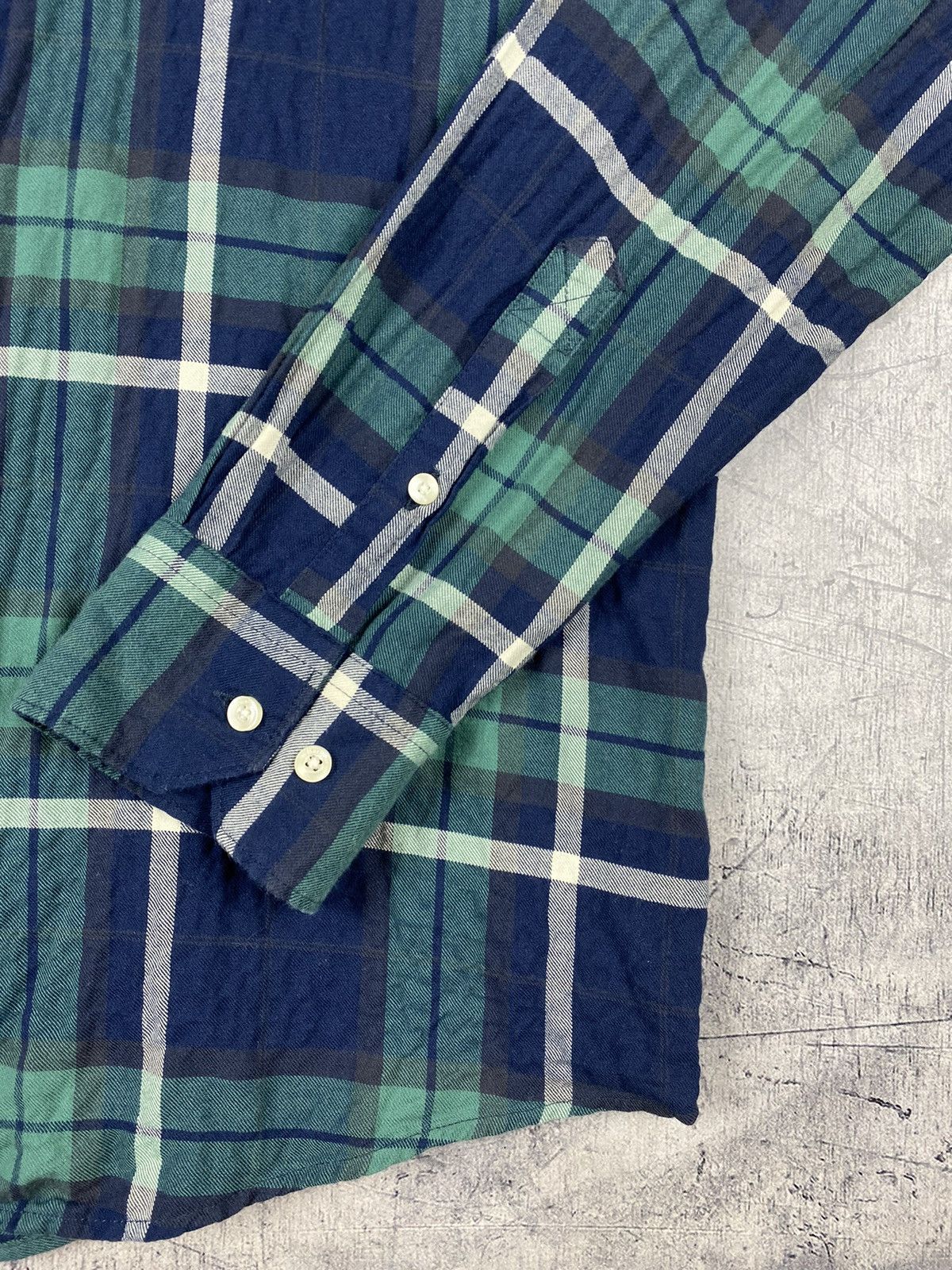 Barbour Barbour Checkered Button Up Shirt Size M Size US M / EU 48-50 / 2 - 5 Thumbnail