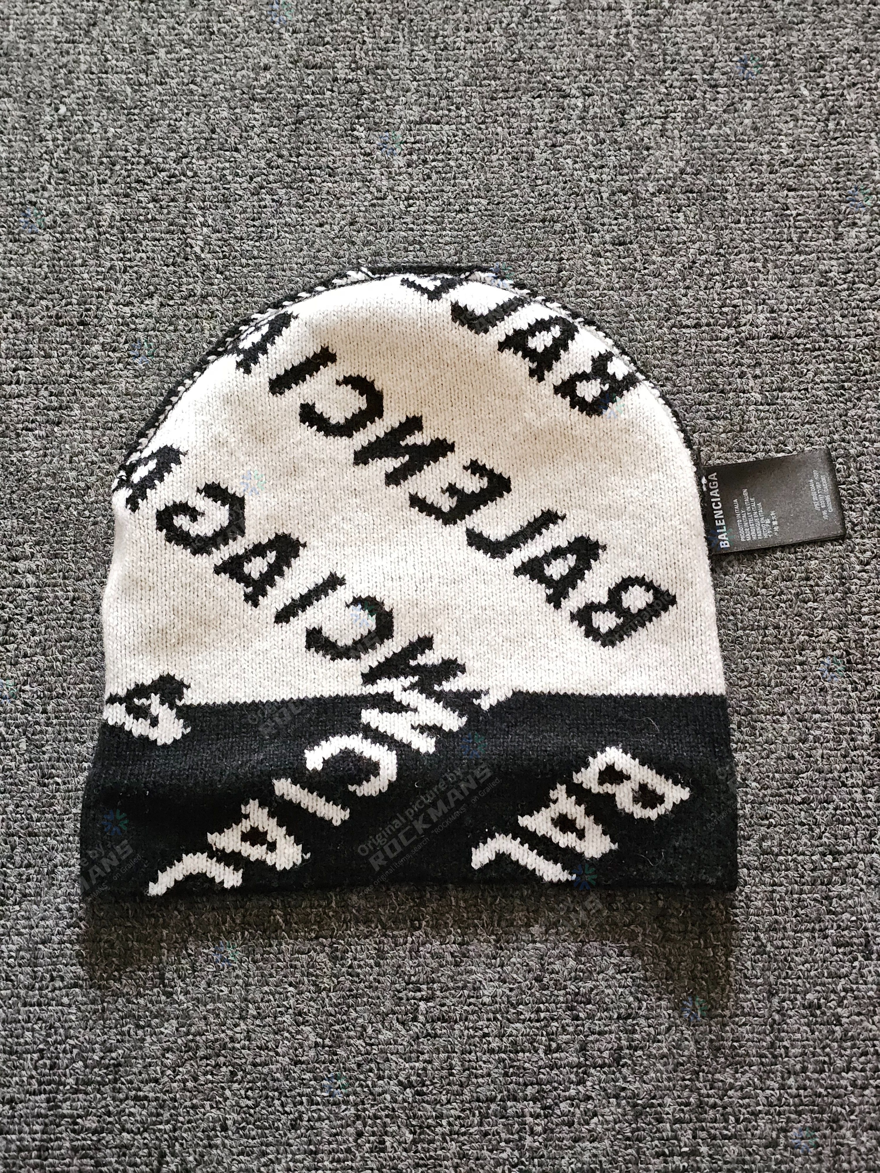 Balenciaga Balenciaga Black Wool Knit Hat/Cap Size 30 - 6 Thumbnail