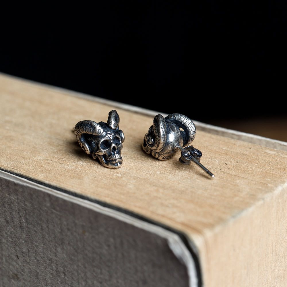 Jewelry 925 Silver Skull Retro Earrings One Pairs Chrome Jewelry Size ONE SIZE - 3 Thumbnail