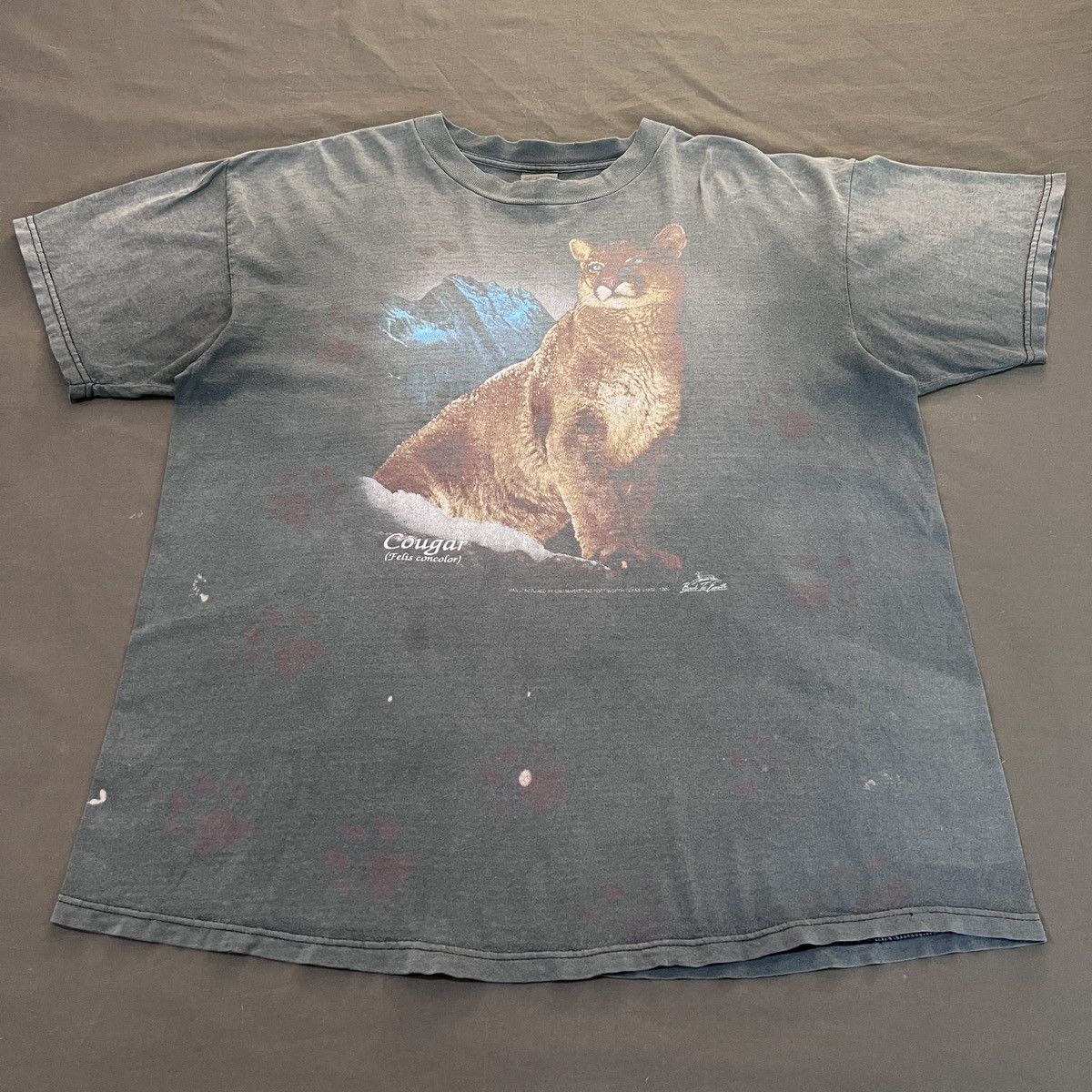 Vintage Vintage 90s 3D Emblem Cougar Tee XL Faded Size US XL / EU 56 / 4 - 5 Thumbnail