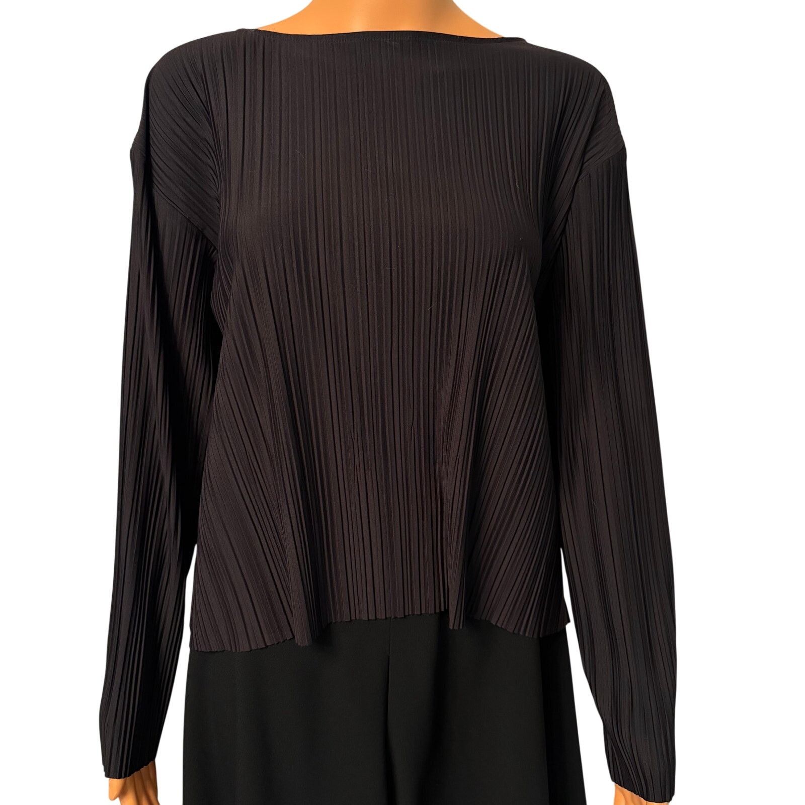 The Row Black Pleated Boxy Top Black size S Long Sleeve Minimalism Size S / US 4 / IT 40 - 9 Thumbnail