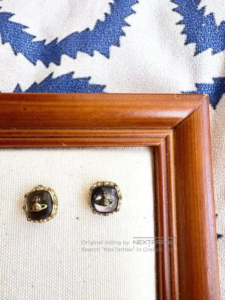 Vivienne Westwood Vivienne Westwood Vintage Moonstone Earrings. Size ONE SIZE - 1 Thumbnail