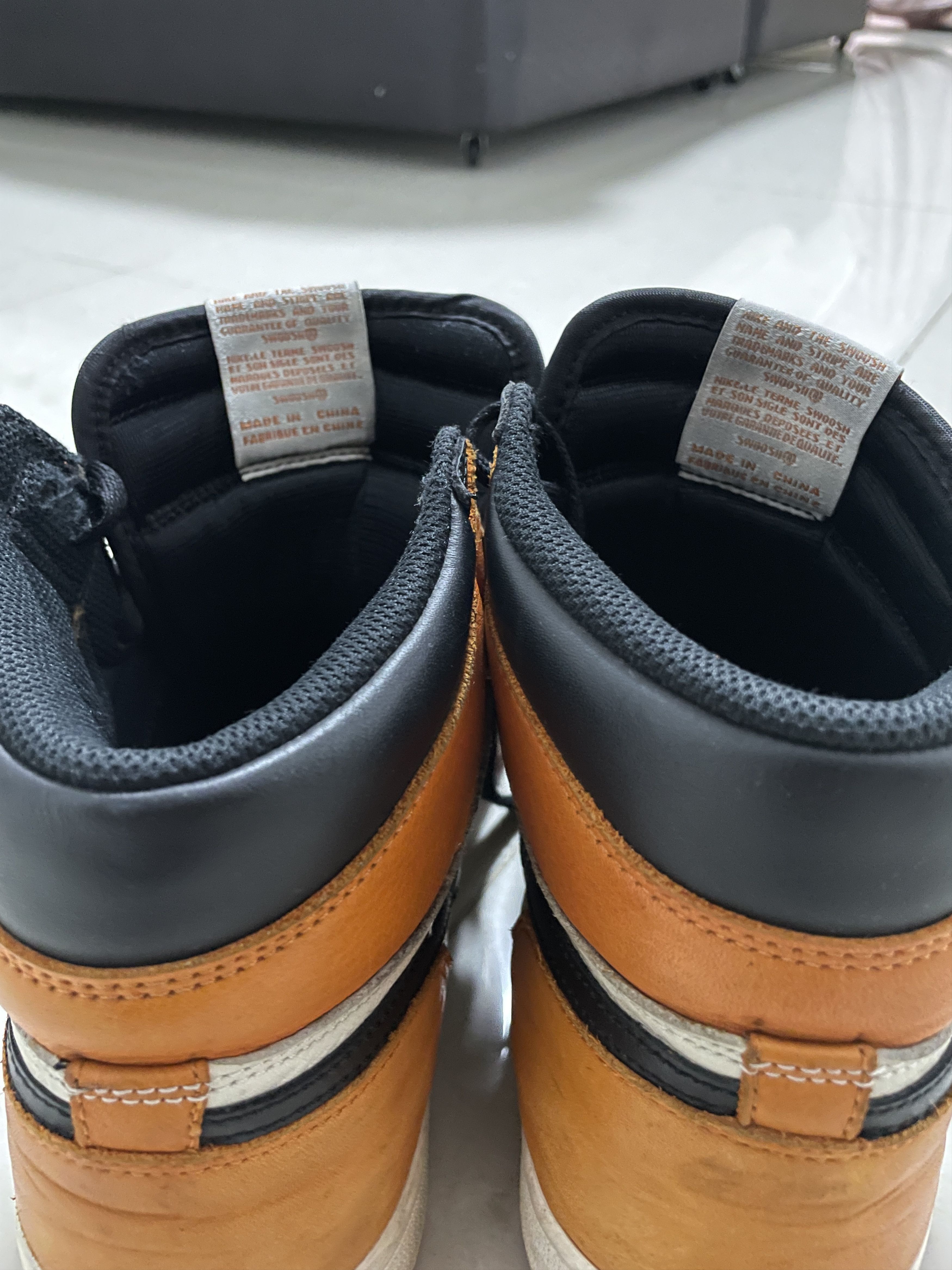 Jordan Brand Air Jordan 1 Retro High OG “Shattered Backboard” 2015 Size US 11 / EU 44 - 15 Thumbnail