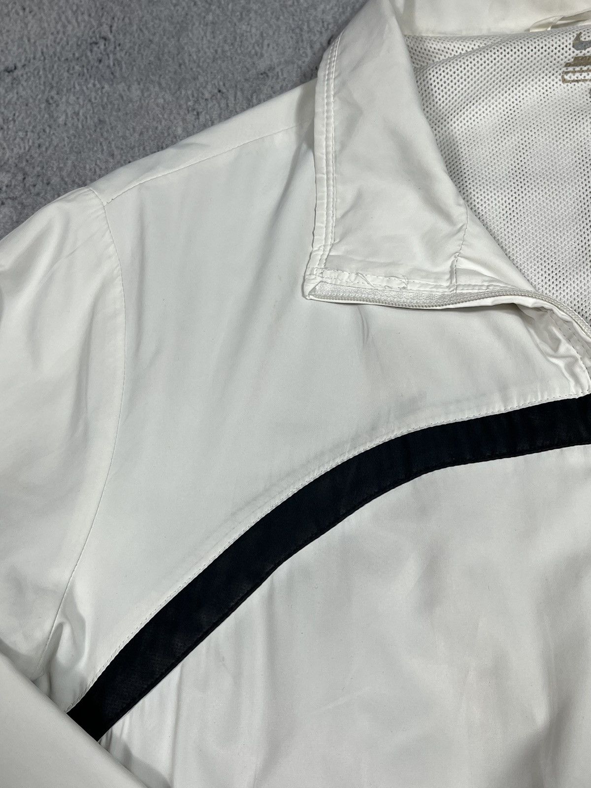 Nike × Vintage Vintage Y2K Nike swoosh windbreaker light jacket size L Size L / US 10 / IT 46 - 6 Thumbnail