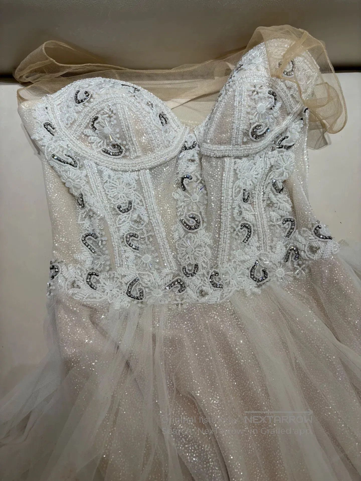 Japanese Brand Elegant Wedding Dress with Tulle Skirt. Size M / US 6-8 / IT 42-44 - 3 Thumbnail