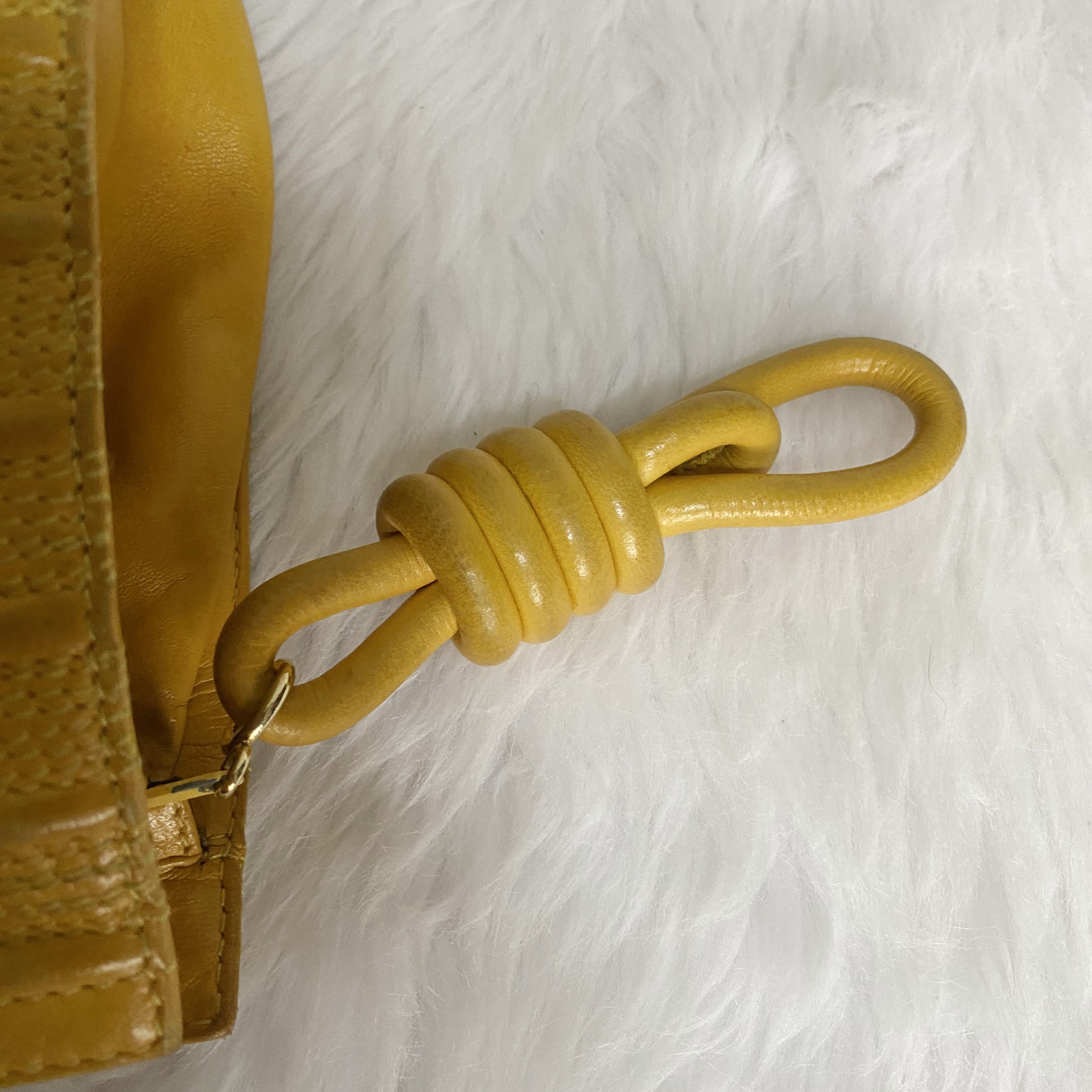 Loewe × Vintage Vintage Mustard Yellow Leather Clutch Bag Size ONE SIZE - 9 Thumbnail
