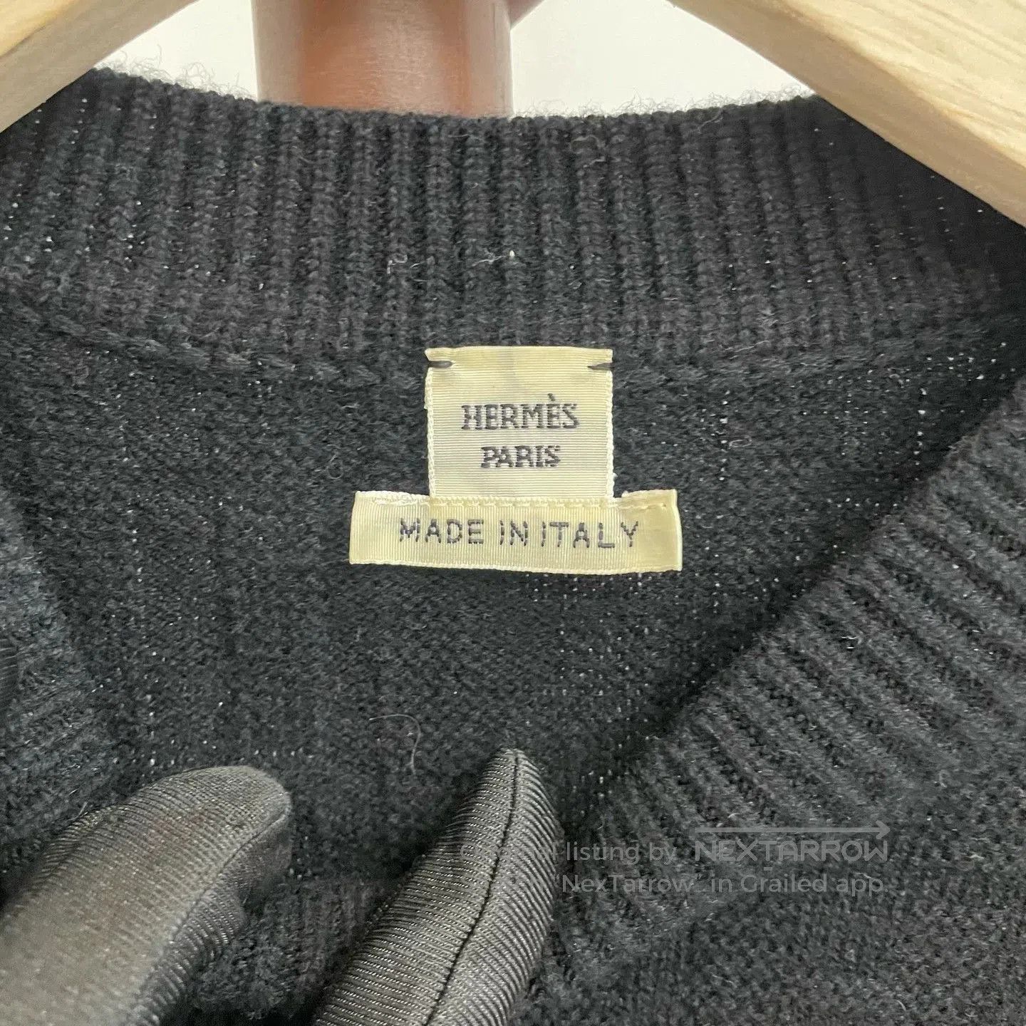 Hermes Hermes Black Cashmere Sweater Small H. Size US S / EU 44-46 / 1 - 3 Thumbnail
