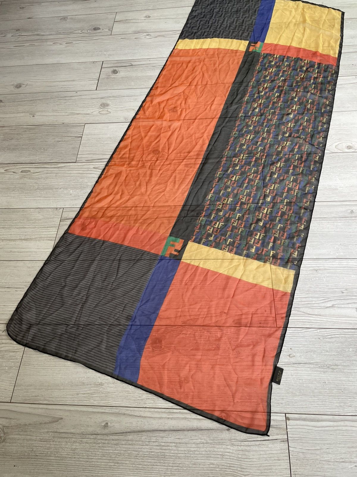 Fendi Fendi Silk Scarf Size ONE SIZE - 4 Thumbnail