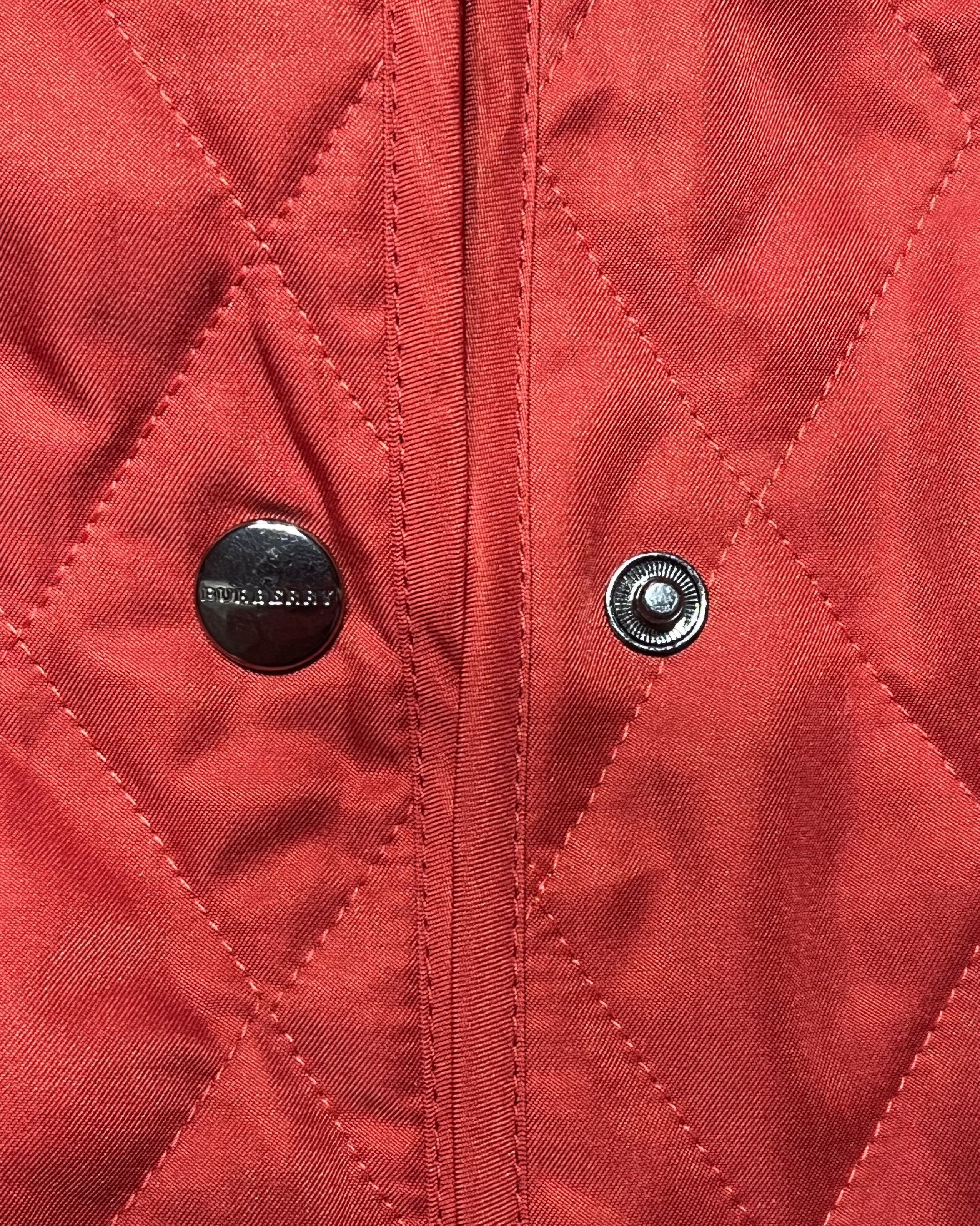 Burberry Burberry Quilted Coat Red Size XL Used Size XL / US 12-14 / IT 48-50 - 6 Thumbnail