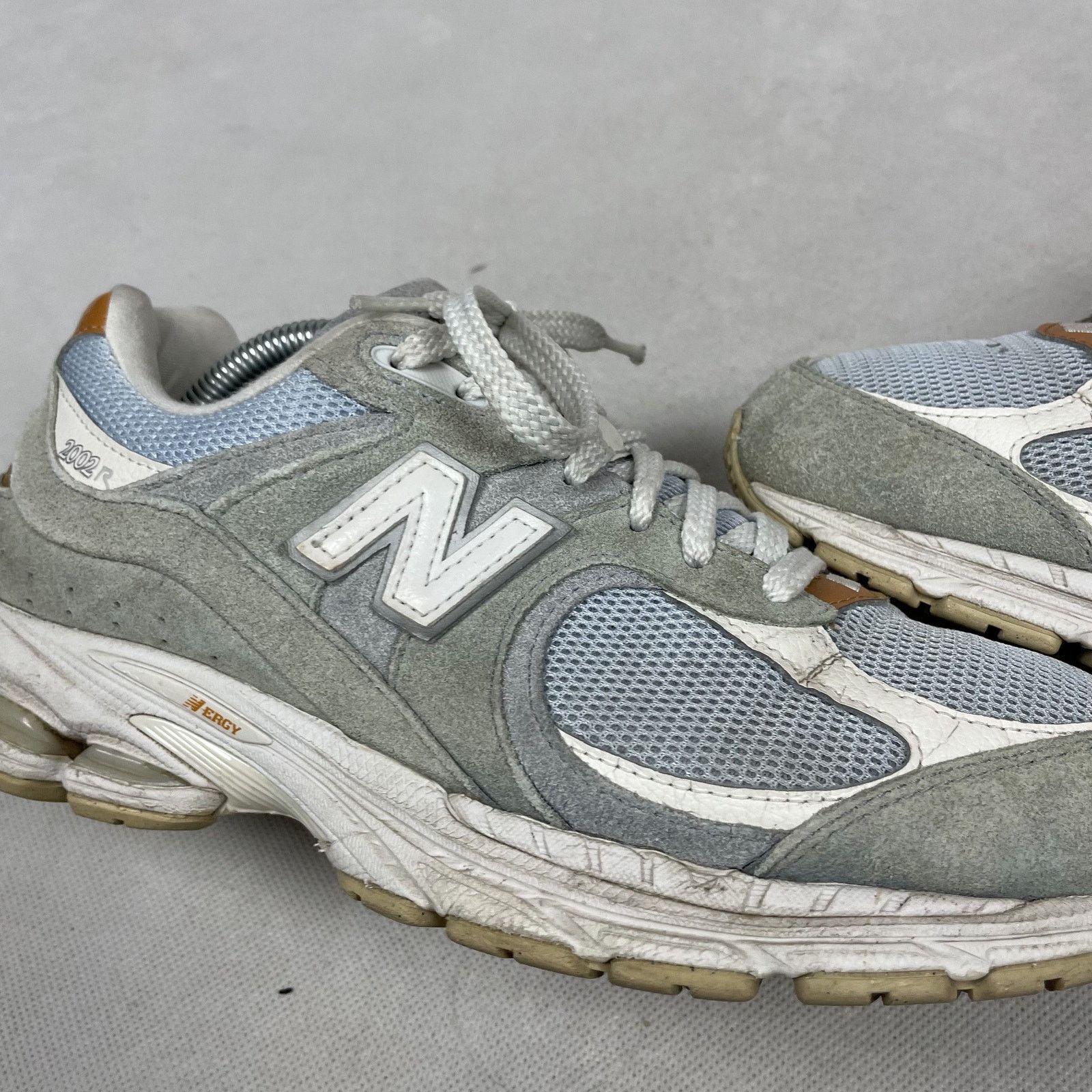 New Balance New Balance 2002R M2002RSD Mens Gray Sneaker Lace Up Shoes 9 Size US 9 / EU 42 - 8 Thumbnail