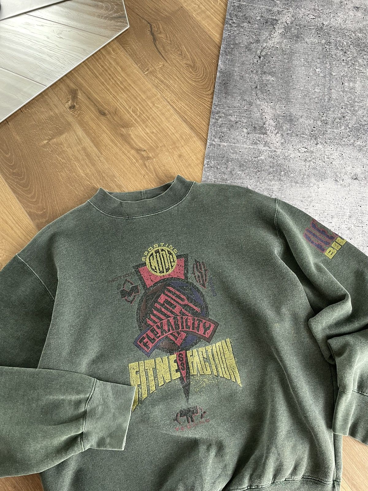 Other Vintage 90’s Y2K Style American Techno Casual Sweatshirt Size US M / EU 48-50 / 2 - 6 Thumbnail