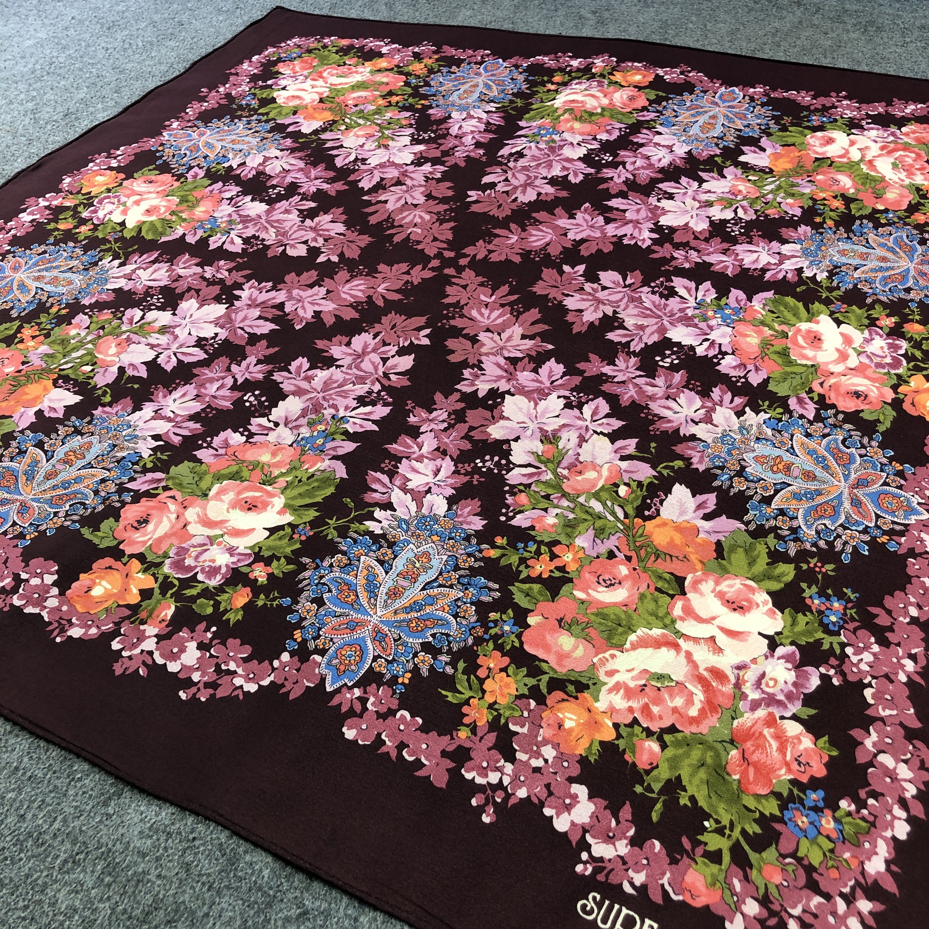 Vintage Sure Flag Floral Hand Rolled Silk Scarf M1219 Size ONE SIZE - 3 Thumbnail