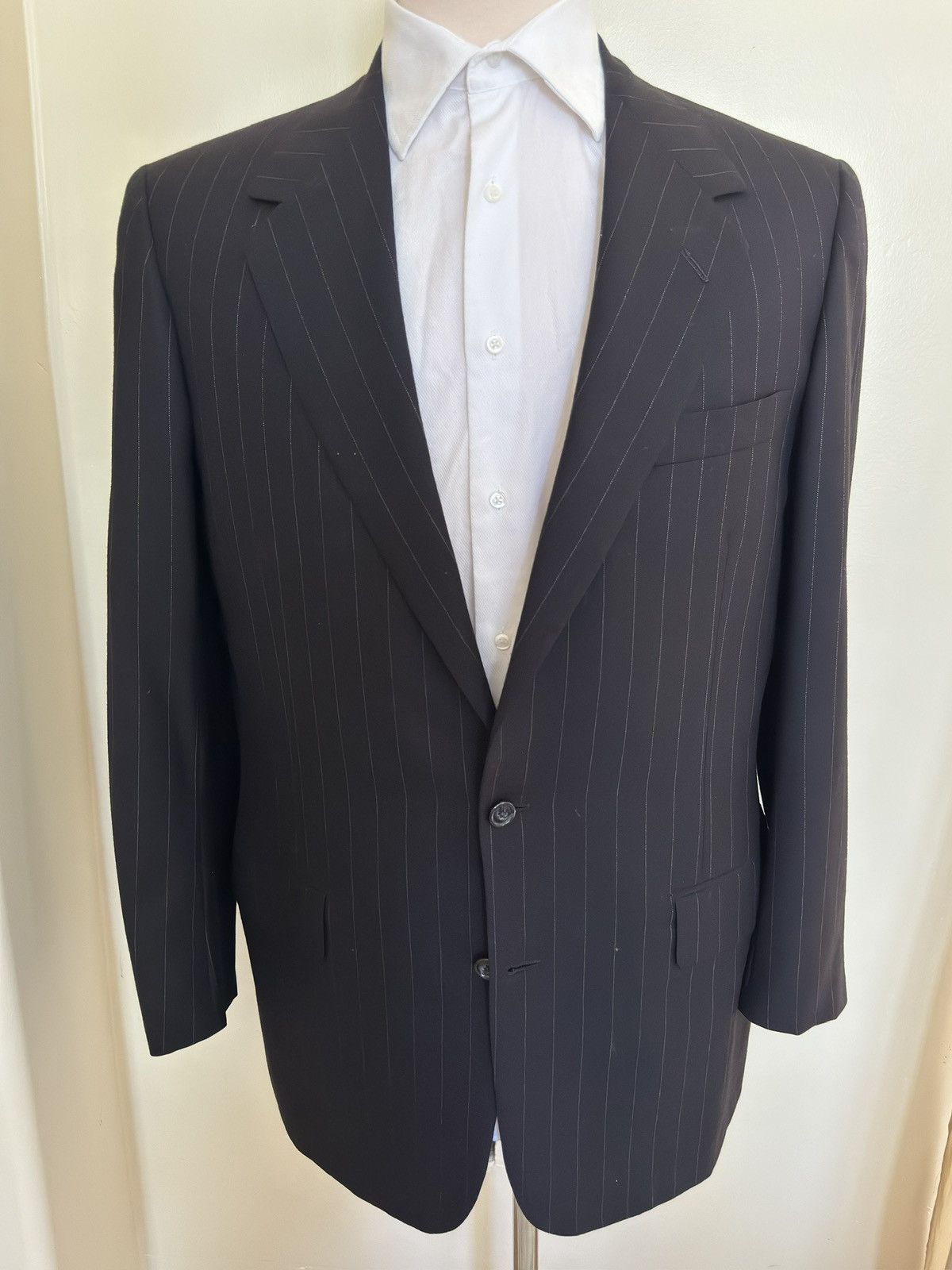 Oxxford Clothes OXXFORD CLOTHES Black Pinstripe Wool Suit Size 42T $4295 Size 42L - 2 Thumbnail