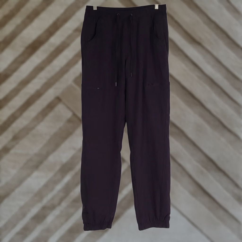 Eddie Bauer Eddie Bauer Womens Jogger Pants Purple Fleece Lined Pockets Thermal Drawstring Relaxed 4 Size 27" / US 4 / IT 40 - 1 Thumbnail