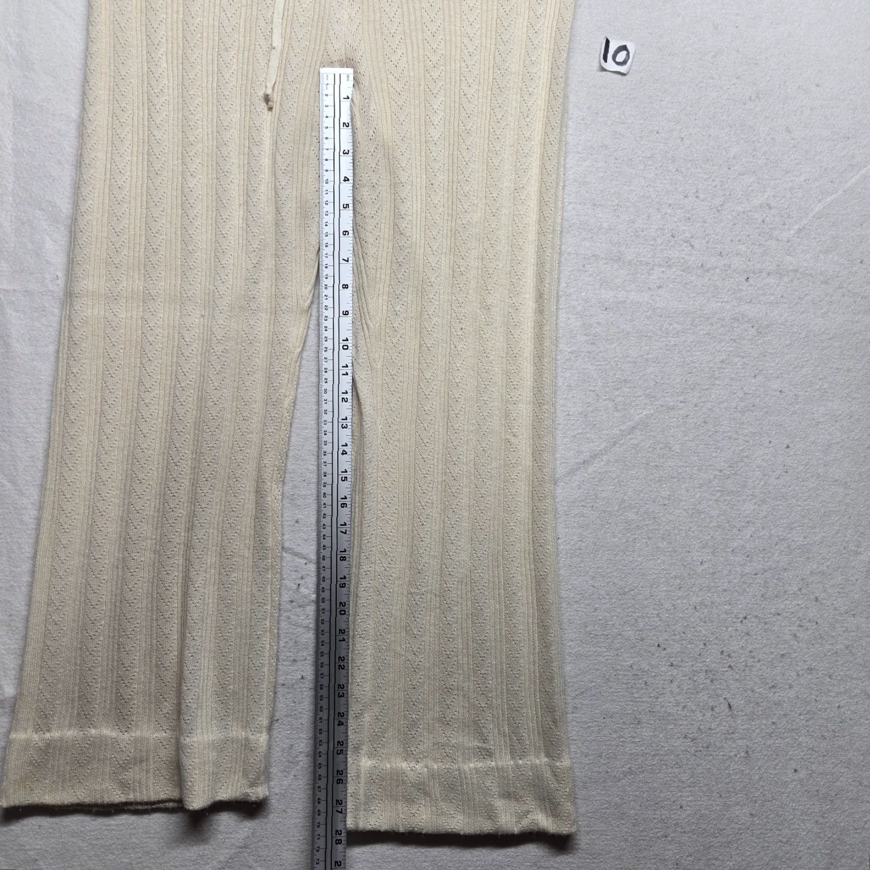 Old Navy Old Navy Women's Pants Jogger L Ivory Knit Cotton Waffle Flat Front Elastic Waist Casual NYC-? Size 36" / US 14 / IT 50 - 6 Thumbnail