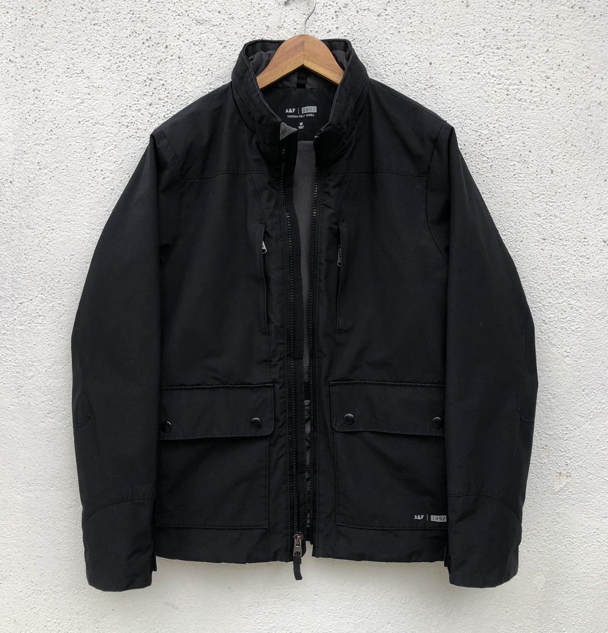Abercrombie & Fitch Abercrombie & Fitch Black Insulated Waterproof Bomber Jacket Size US M / EU 48-50 / 2 - 16 Thumbnail