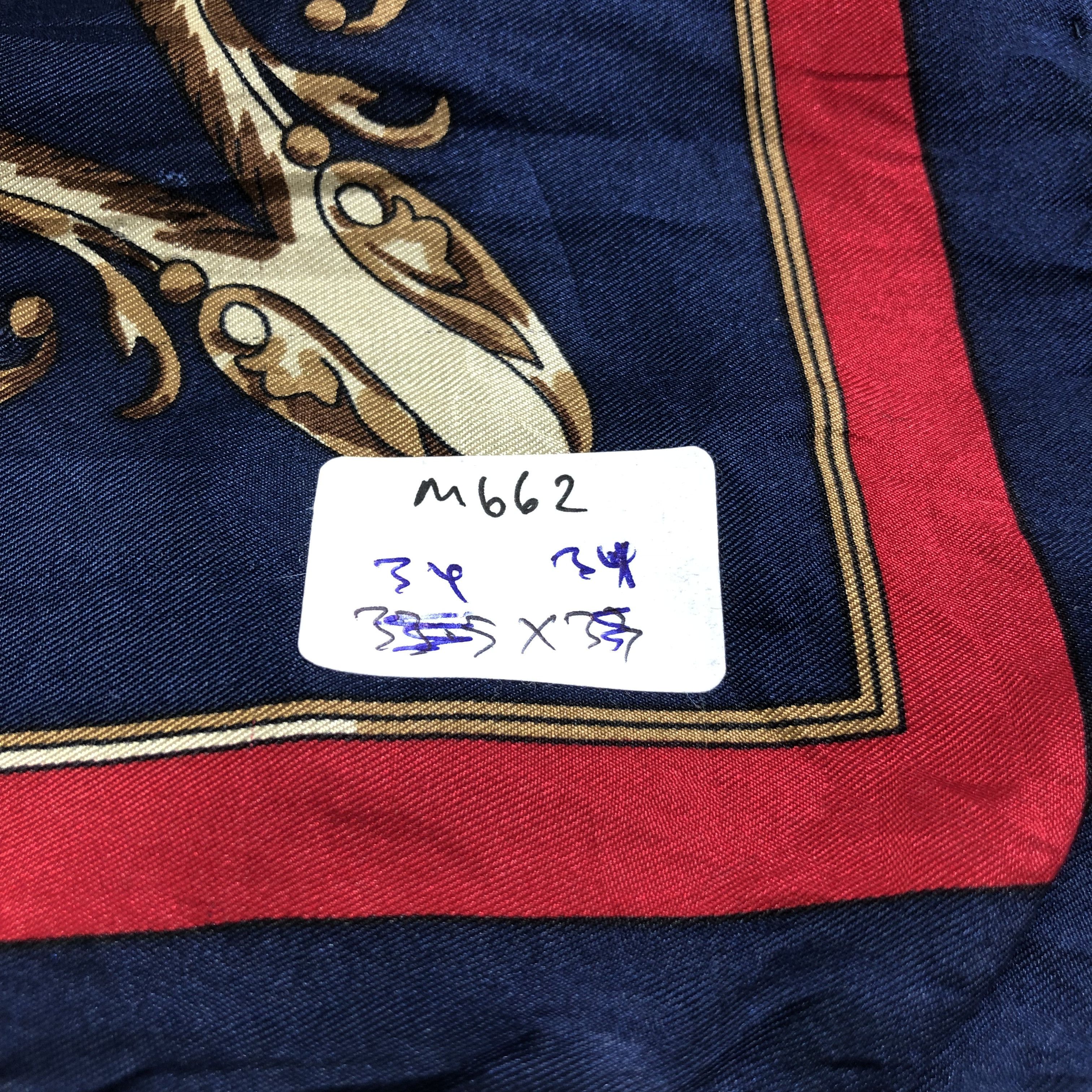 Vintage Vintage Luxury Crown Hand Rolled Silk Scarf M662 Size ONE SIZE - 9 Thumbnail