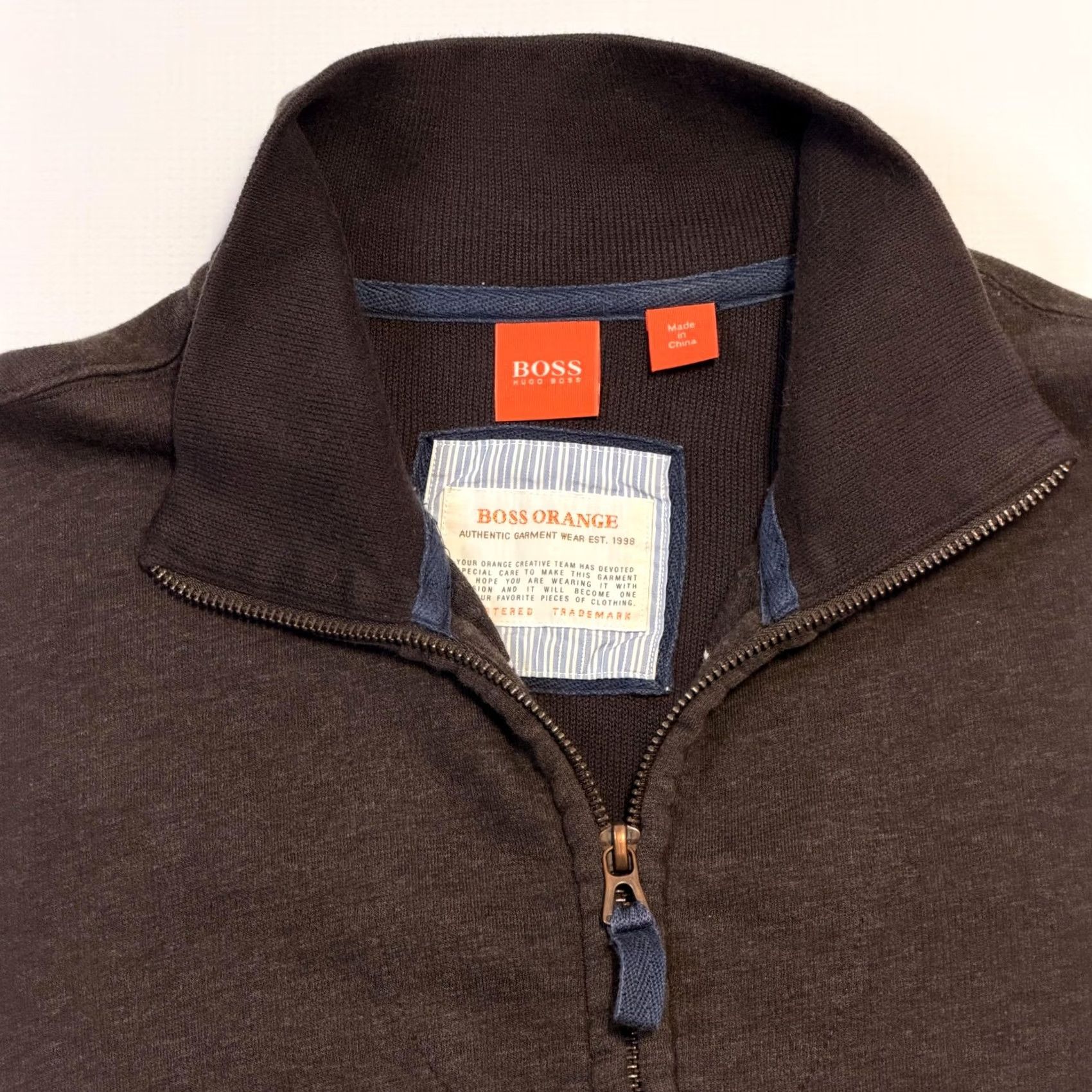 Vintage BOSS Orange Sweatshirt Mens M Brown Full Zip Stand Collar Rib Cuffs Knit Size US M / EU 48-50 / 2 - 2 Thumbnail