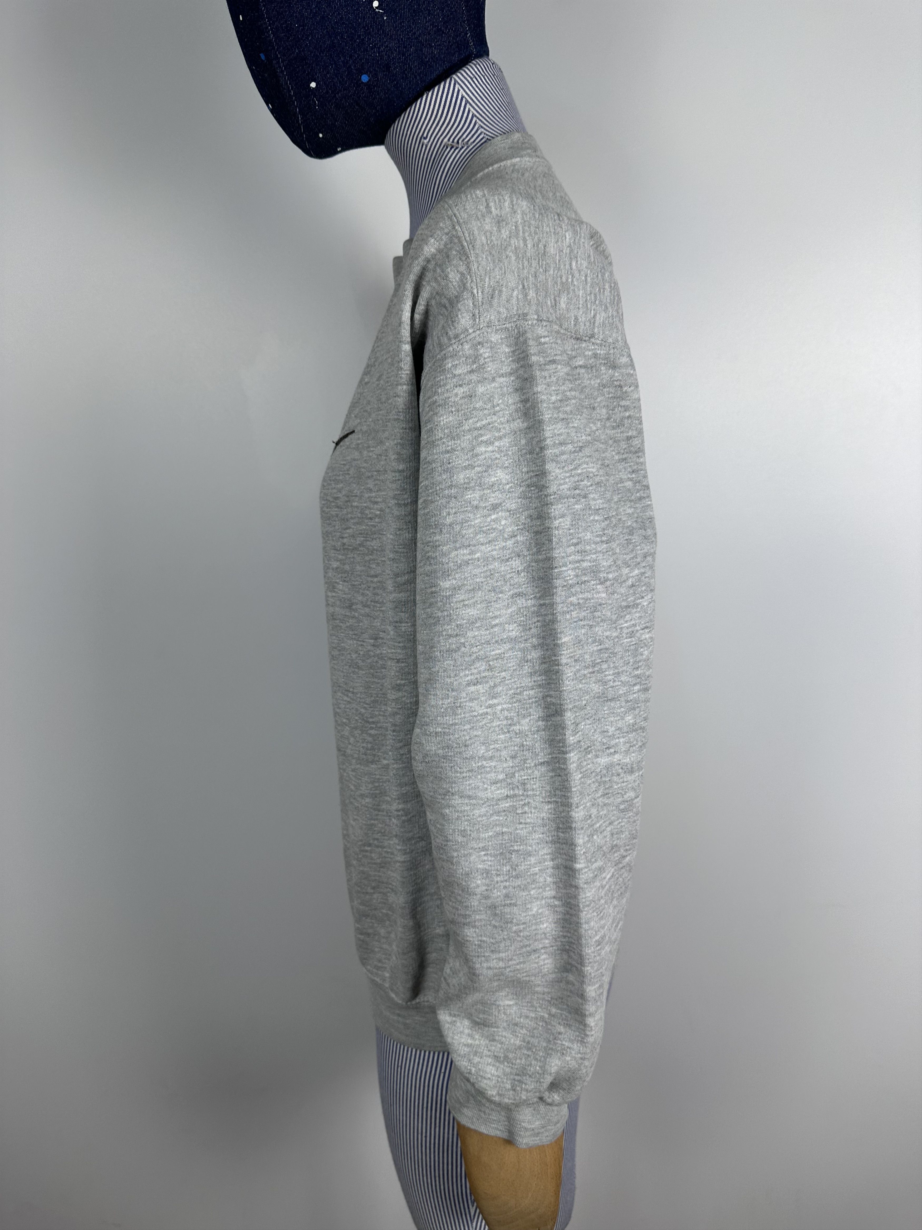 Nike × Vintage Vintage Nike Swoosh Big Logo Sweatshirt Grey Womens Size M Size M / US 6-8 / IT 42-44 - 5 Thumbnail