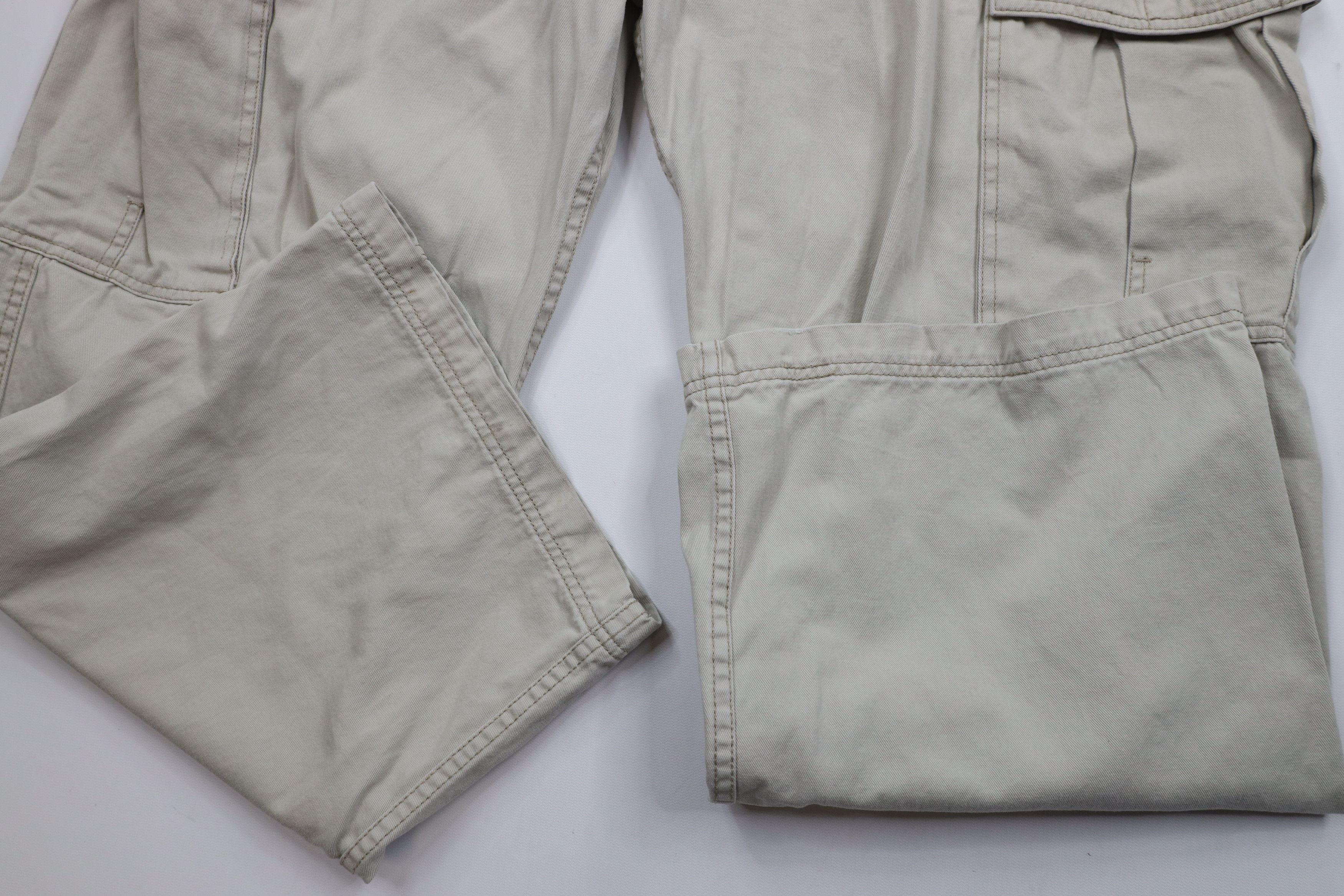 Levi's × Vintage Vintage Y2K 2005 Levis Loose Straight Wide Leg Cargo Pants Size US 42 / EU 58 - 5 Thumbnail