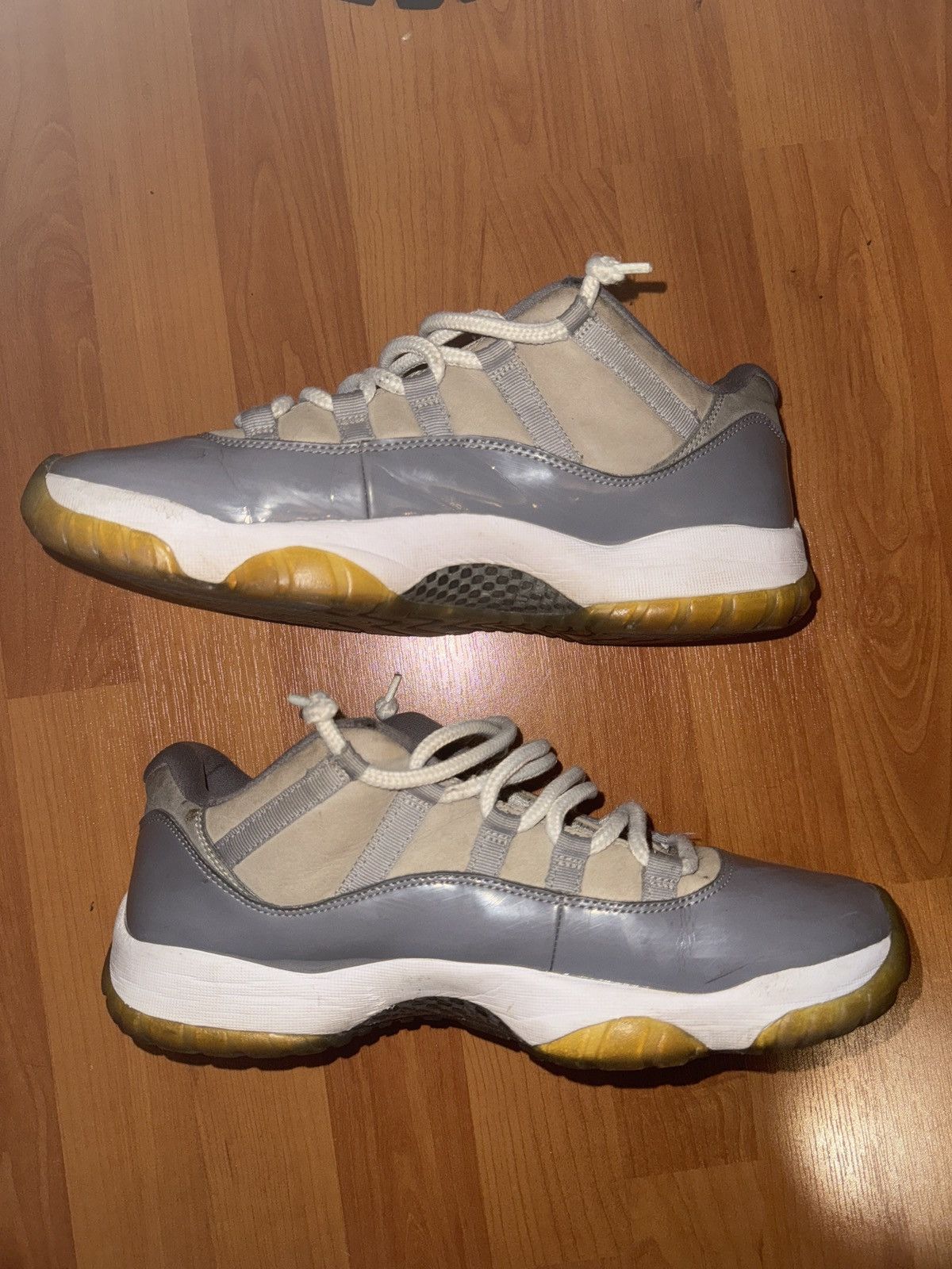 Jordan Brand Jordan 11 Cool Grey Low Size US 11 / EU 44 - 2 Thumbnail