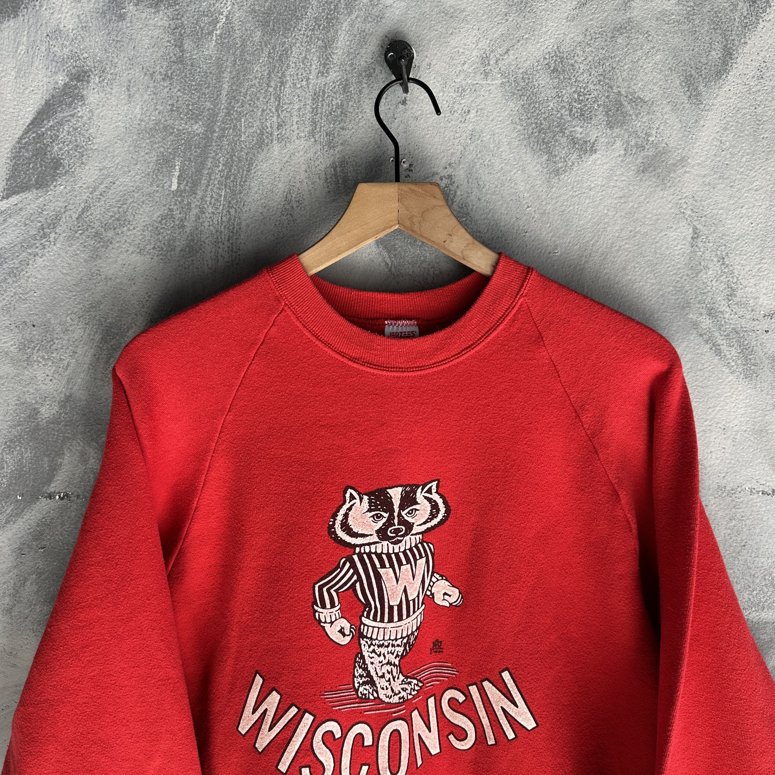 Other VINTAGE Wisconsin University Bucky Badger 2 Sided 80s Size US L / EU 52-54 / 3 - 2 Thumbnail